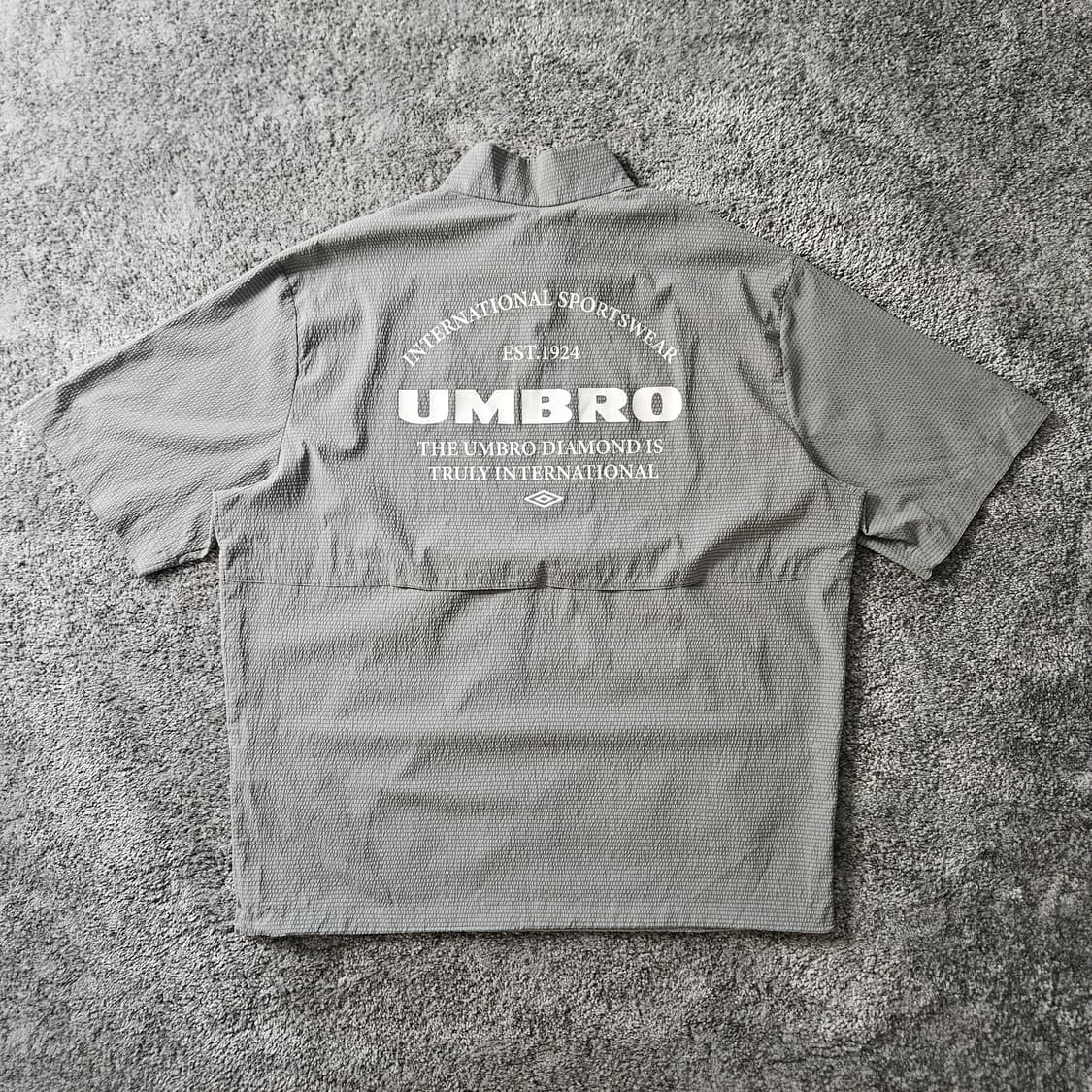 [무료배송] Umbro 트레이닝 상의 상품이미지4
