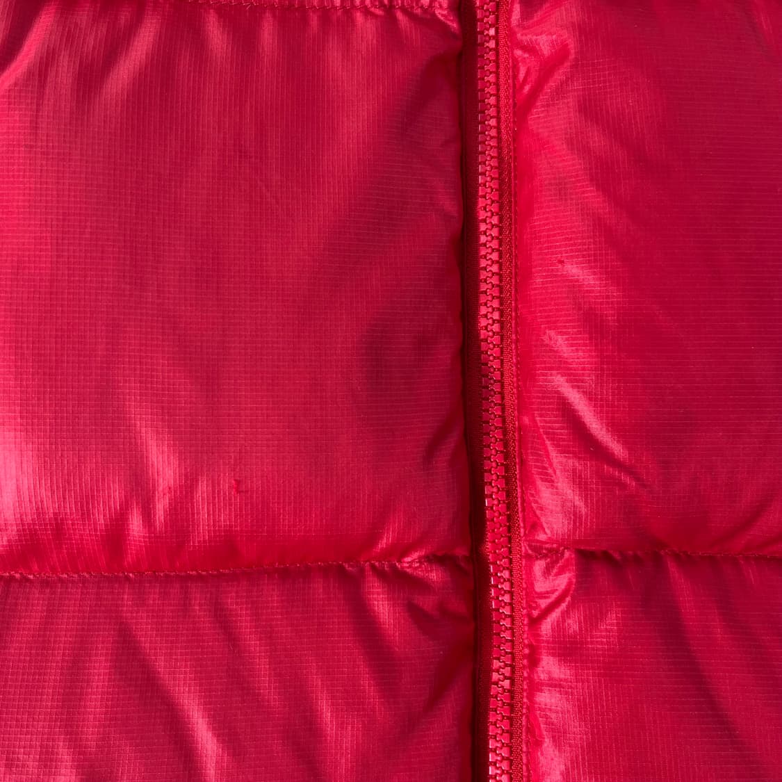 100 노스페이스 1996 눕시 체리 레드 700 패딩 상품이미지8