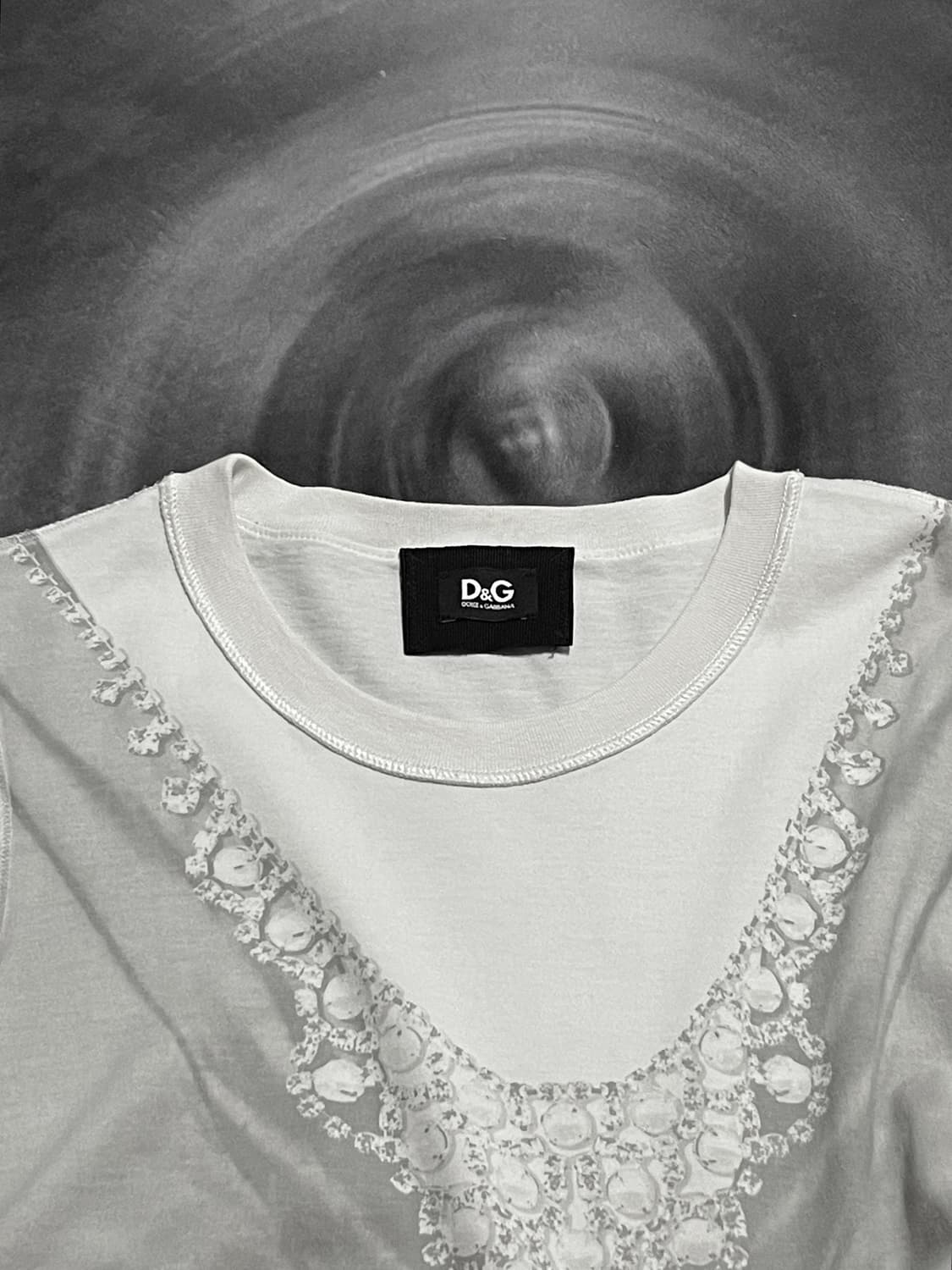 Dim Ribbon Inside Out T-shirt 상품이미지4