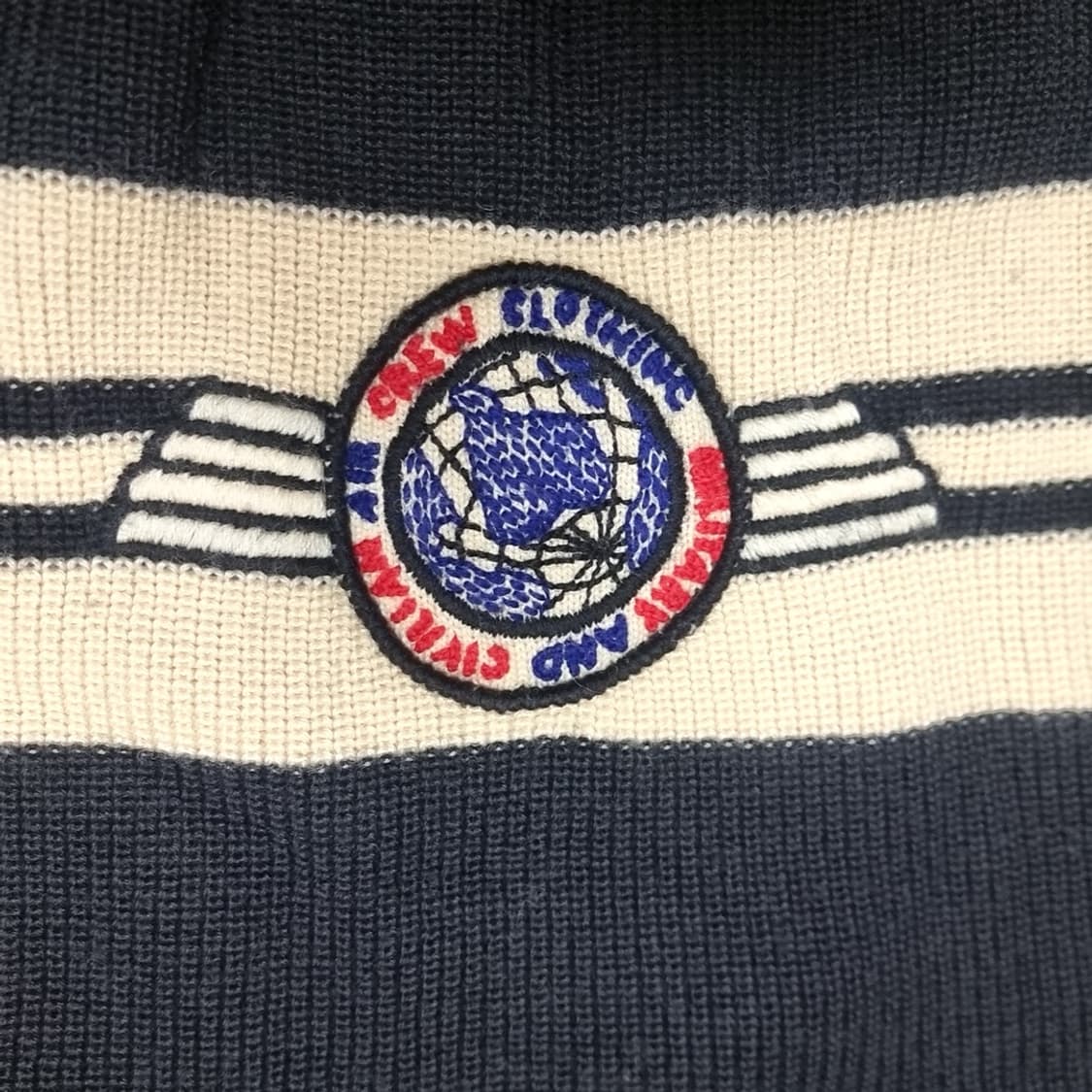 DERANGER 네이비색 니트 스웨터 남성(95-100) 상품이미지2