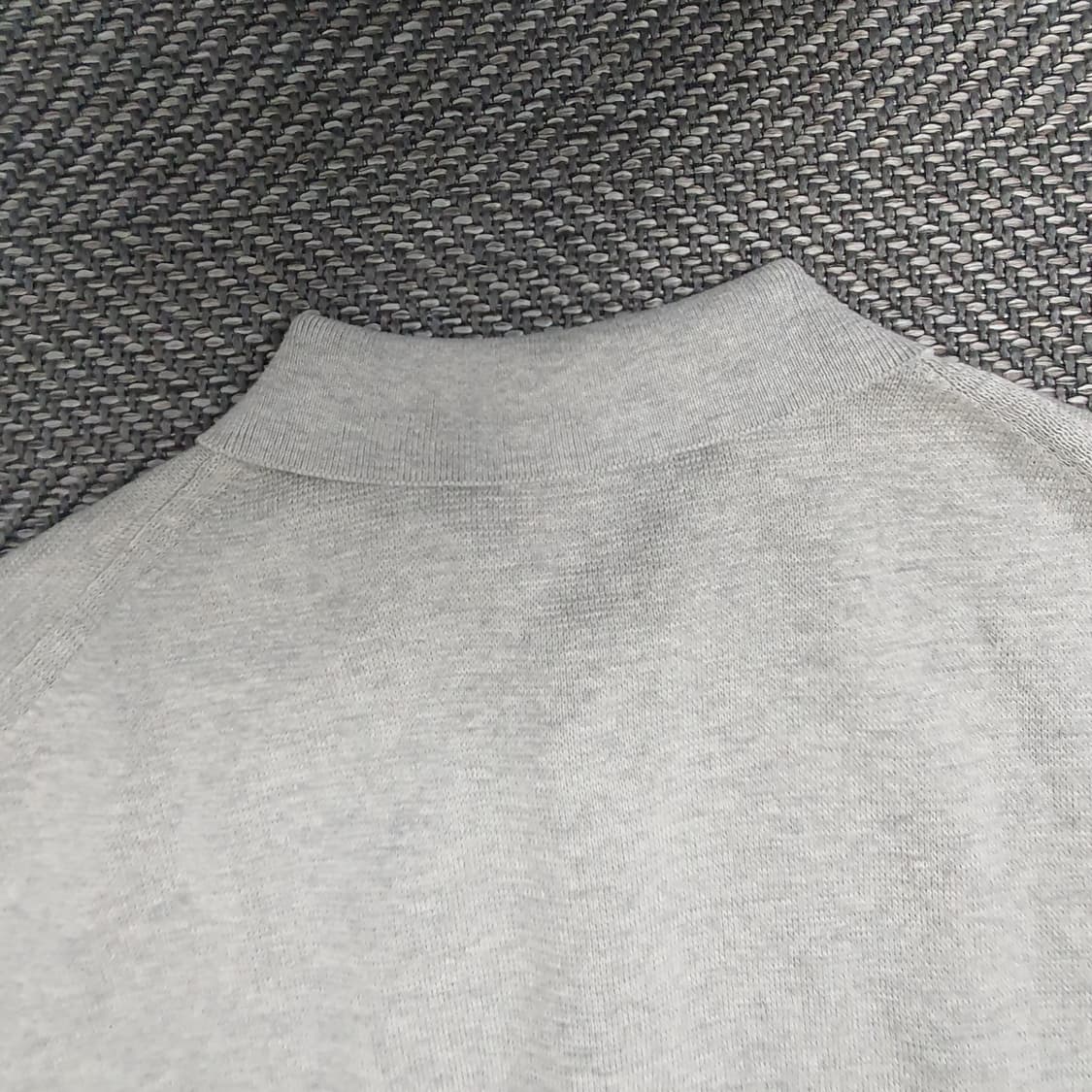 미착용 후브스 니트 카라티 남자105 상품이미지5