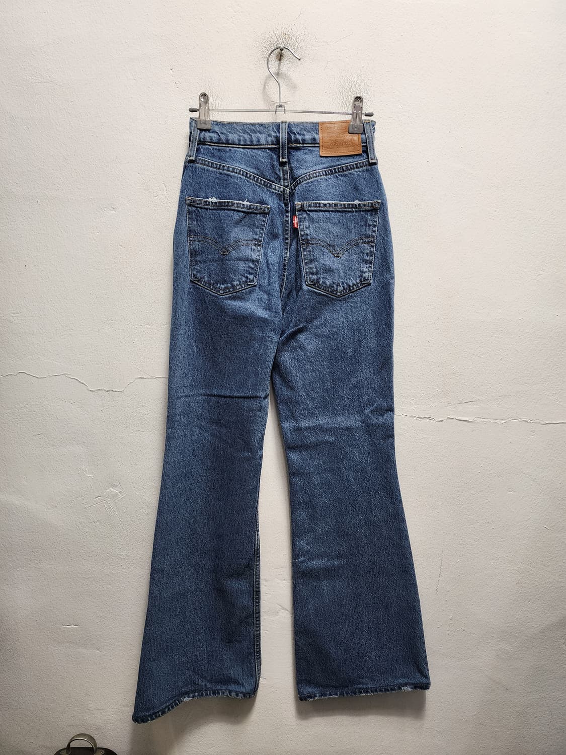 리바이스 70s 하이 플레어 부츠컷 데님  상품이미지1