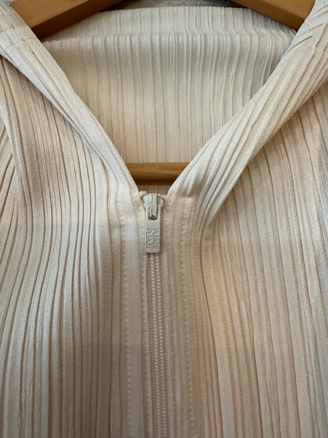 플리츠플리즈 12월 후드 집업 재킷 상품이미지5