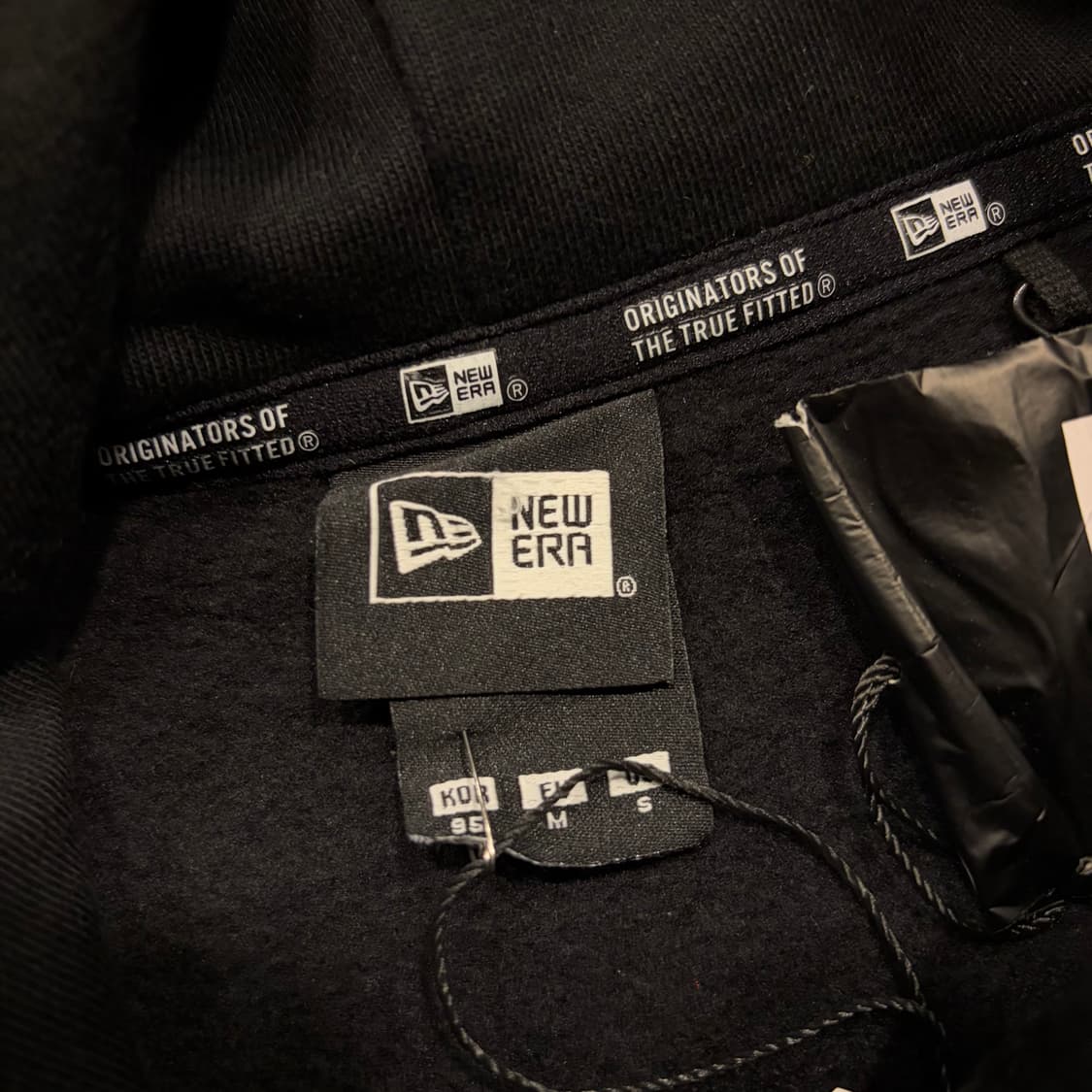 [95] 뉴에라 MLB 월드투어 코리아 시리즈 후드티 블랙 B771 상품이미지6