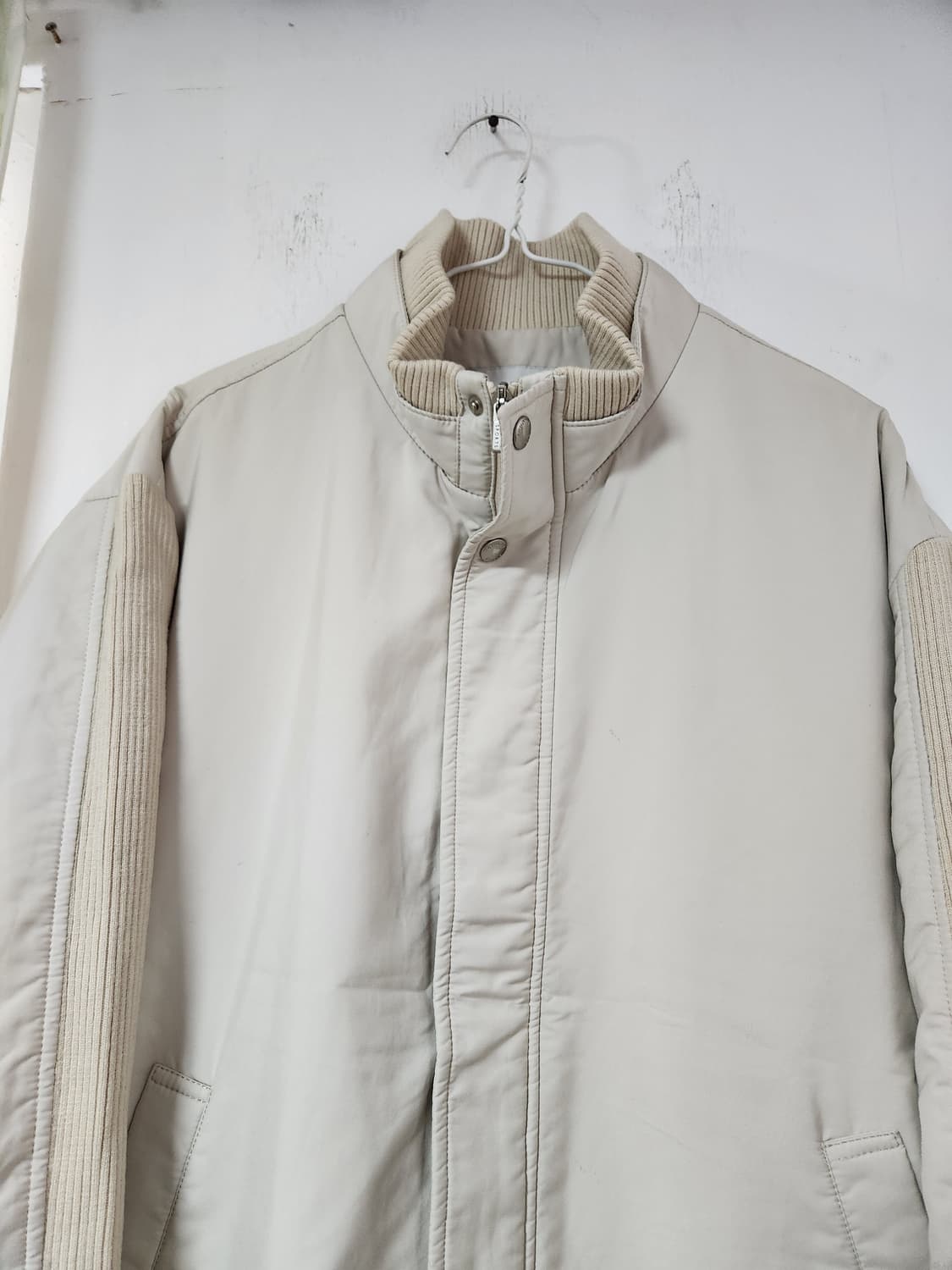 레노마 안감누빔 베이지 점퍼 105 상품이미지3