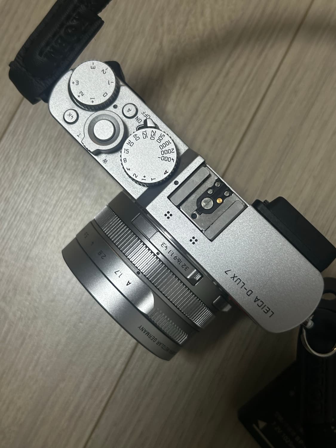 라이카 디룩스7 D-Lux7 카메라 판매(오토캡, 핸드그립 포함) 상품이미지4