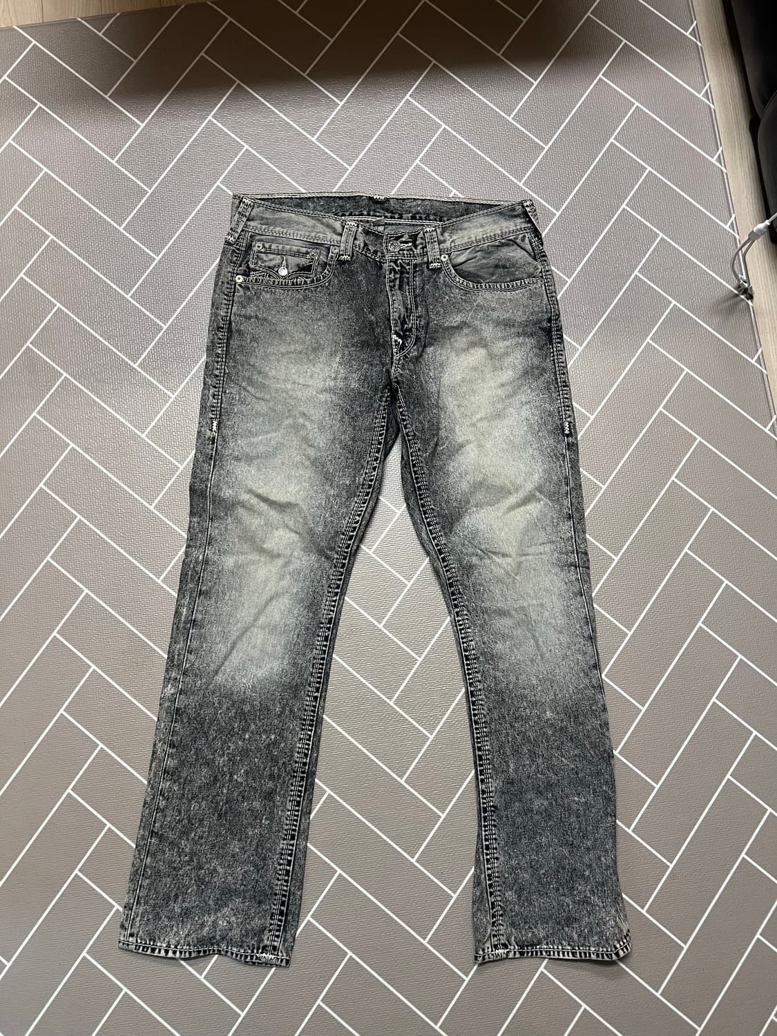 트루릴리젼 스트레이트 진 상품이미지1