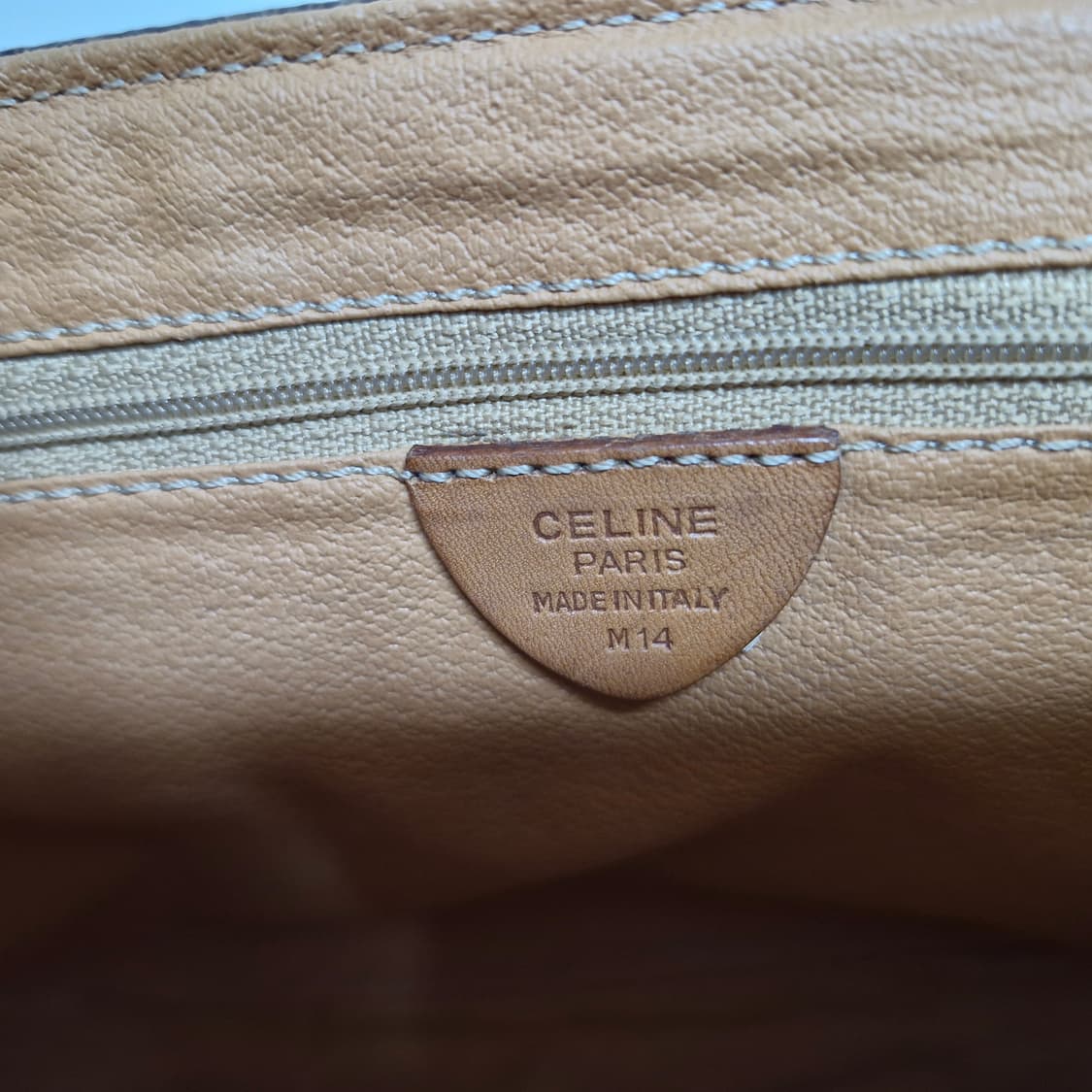 Celine 올드 셀린느 마카담 숄더백 정품 트리옹프 상품이미지5