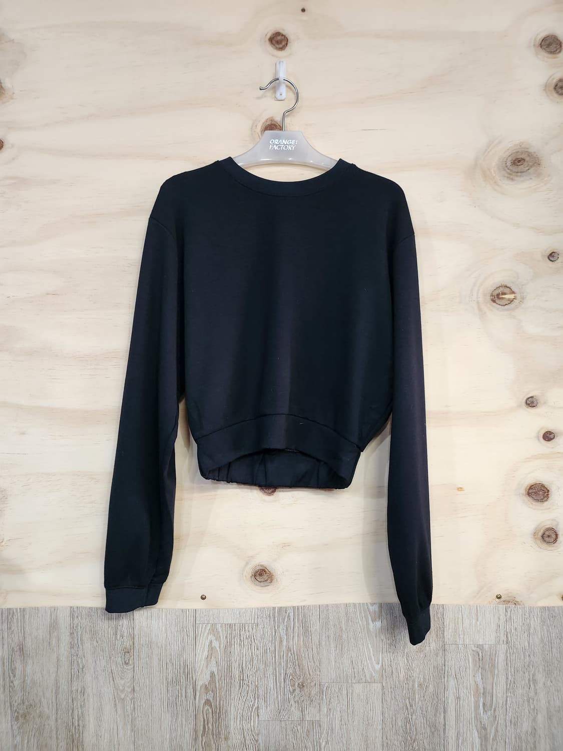 687) liveary 크롭 밴딩 티셔츠 상품이미지1