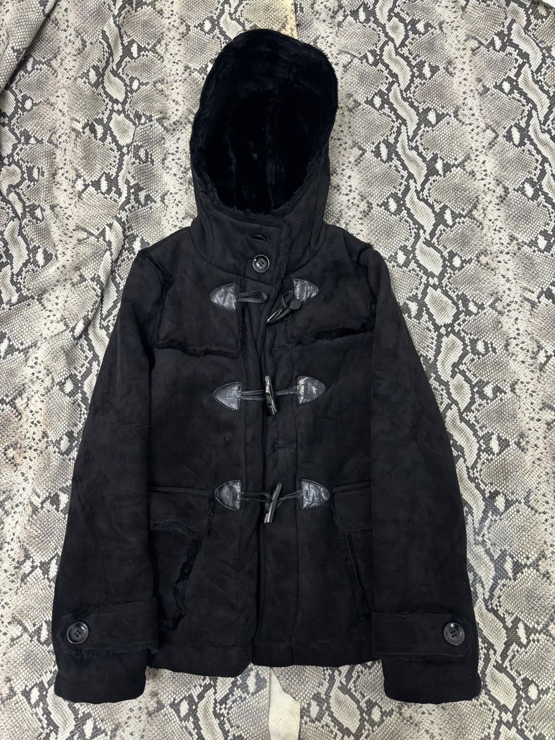 Black Hoodie Fur Detail Jacket 상품이미지4