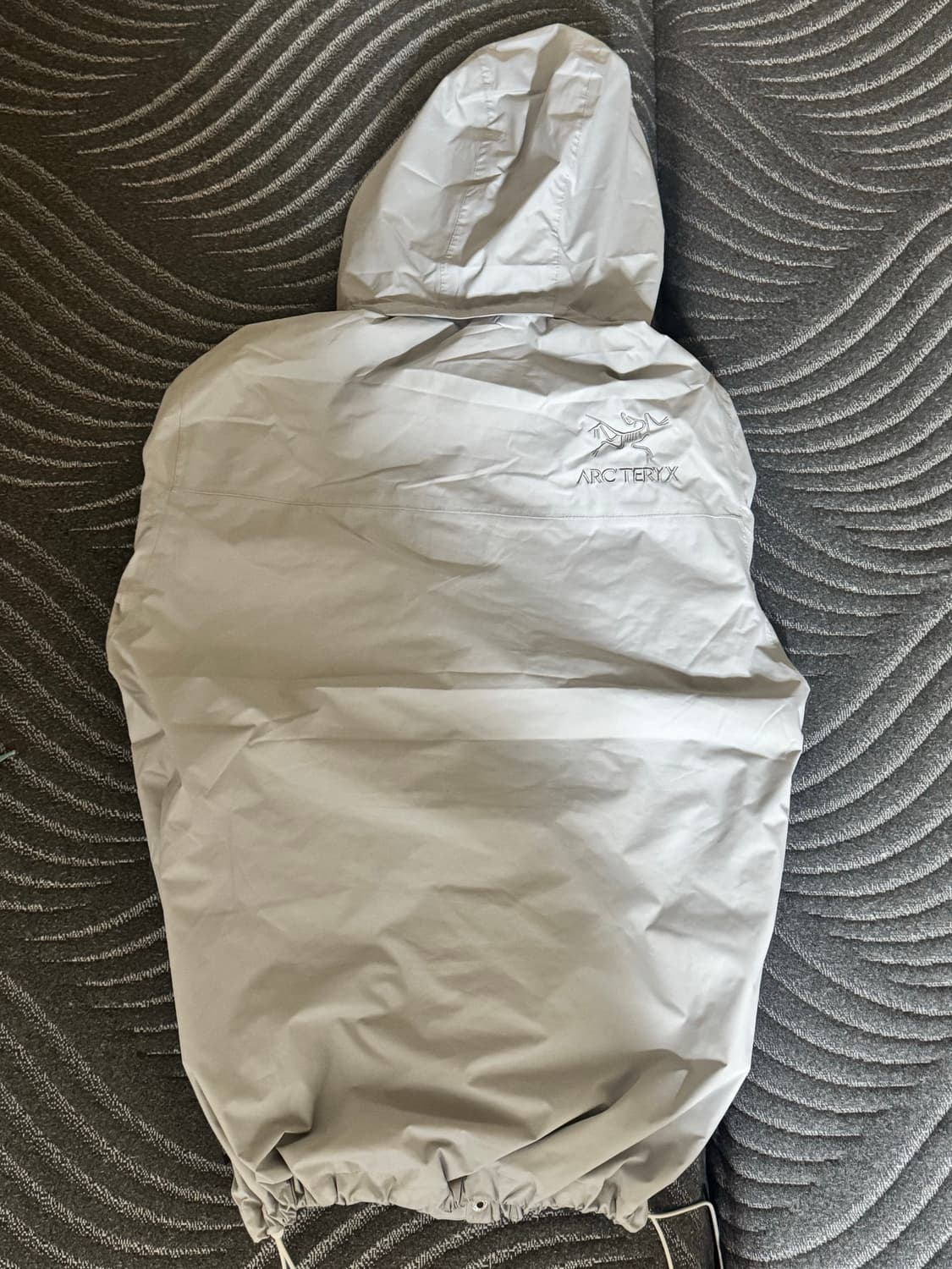 아크테릭스 베타 자켓 M (오프화이트/화이트, FW25) 상품이미지4