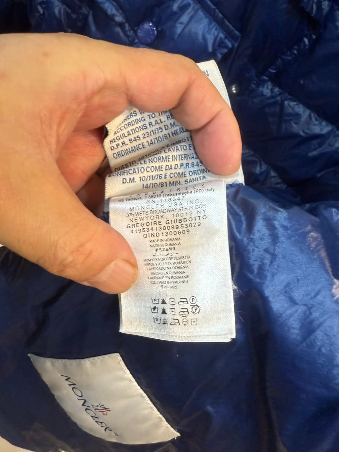 0/44 정품 몽클레어 경량패딩 팝니다 상품이미지4