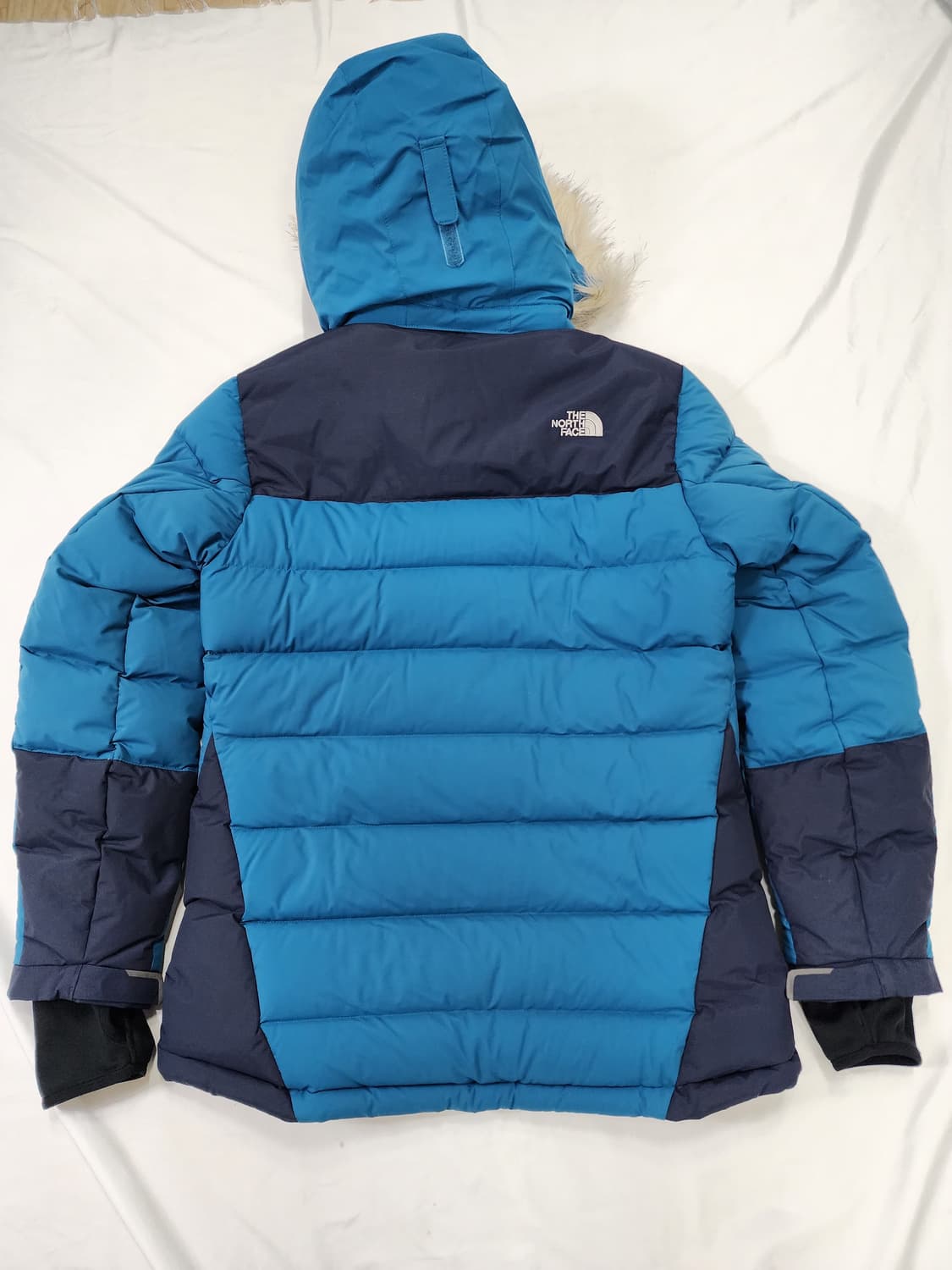 노스페이스 우먼 콘코디아 하이벤트 구스다운 패딩 상품이미지2