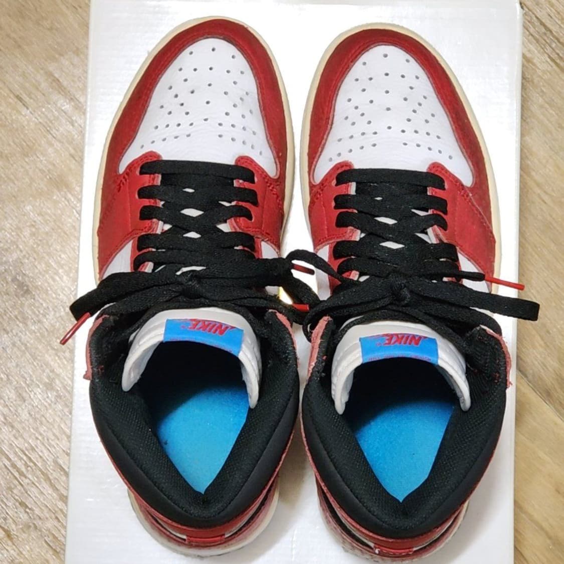 나이키 270 조던1 스파이더맨 오리진 상품이미지4