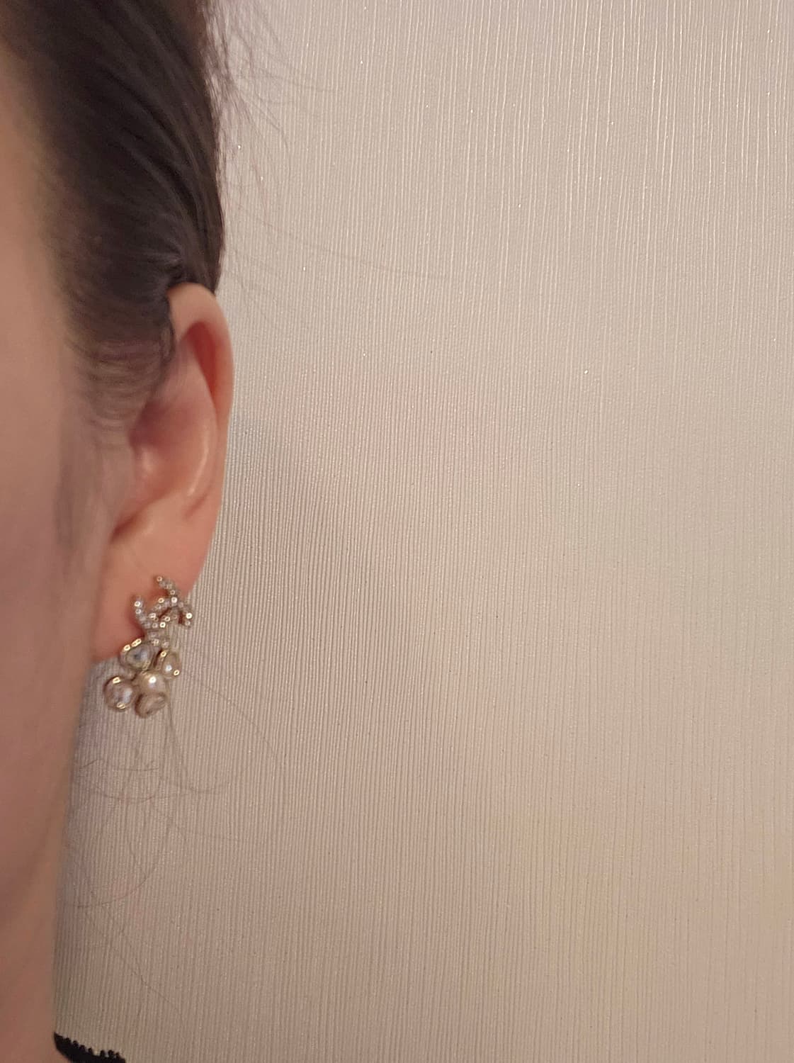 샤넬 CC 크리스탈플라워 귀걸이 샴페인골드 업사이클링 상품이미지7