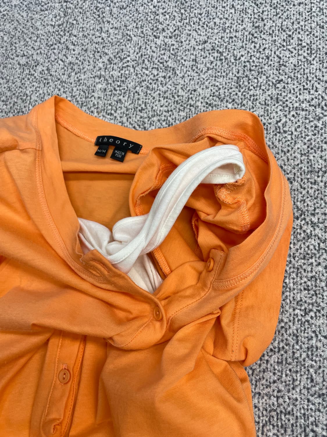 띠어리 헨리넥 블라우스 반팔티 44-55 상품이미지5