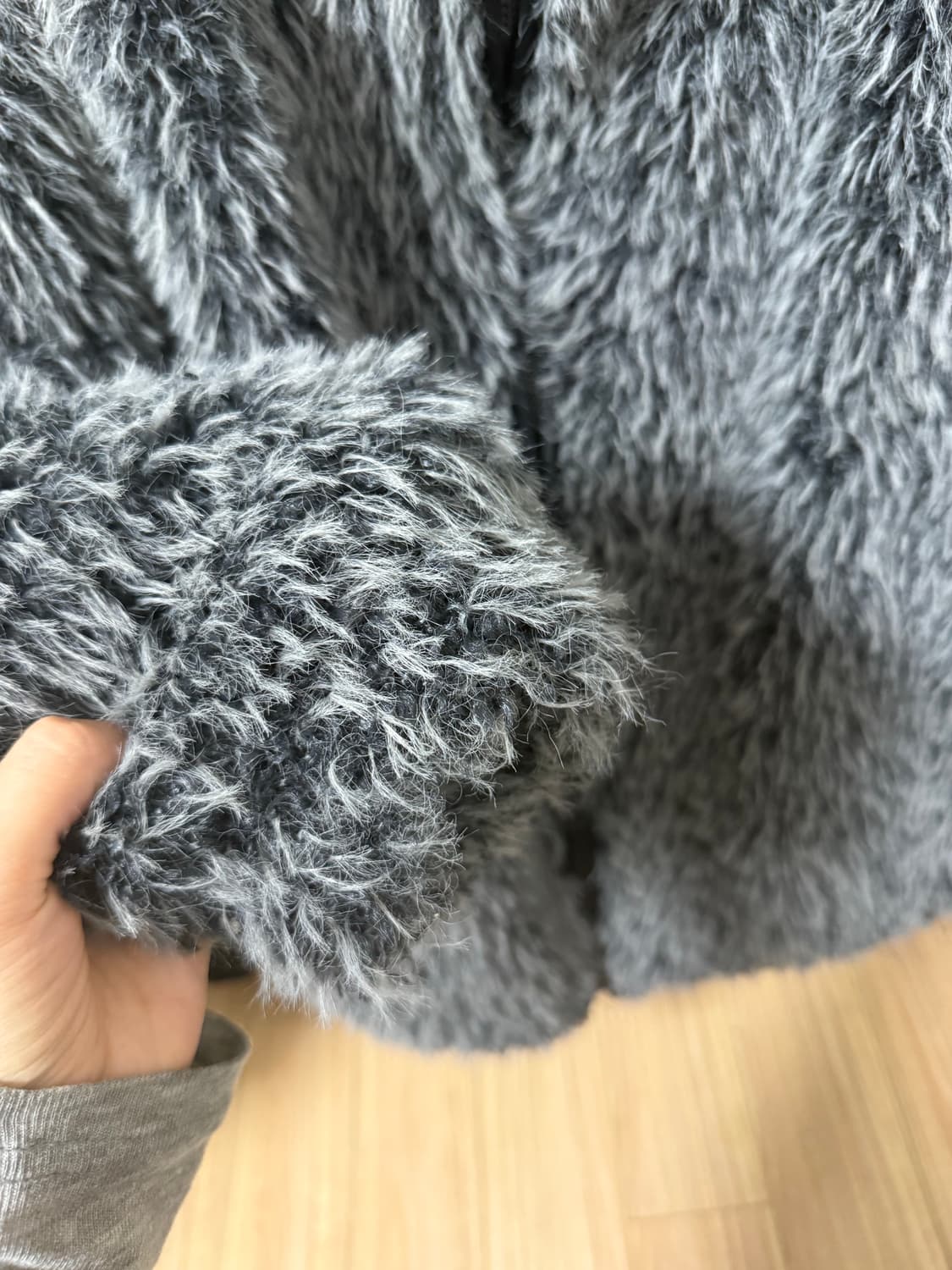 세릭 CERRIC Hairy Balaclava Zip Up 차콜 상품이미지4