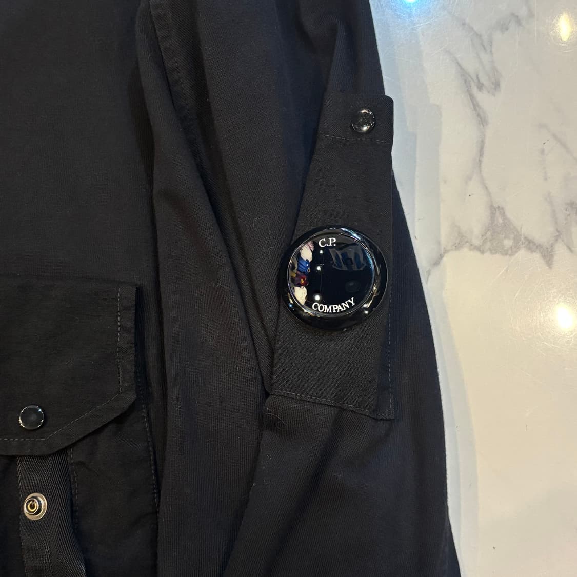 CP컴퍼니 헤비 져지 믹스드 가먼트다이드 렌즈 스웻셔츠 블랙 XL사이즈 상품이미지2