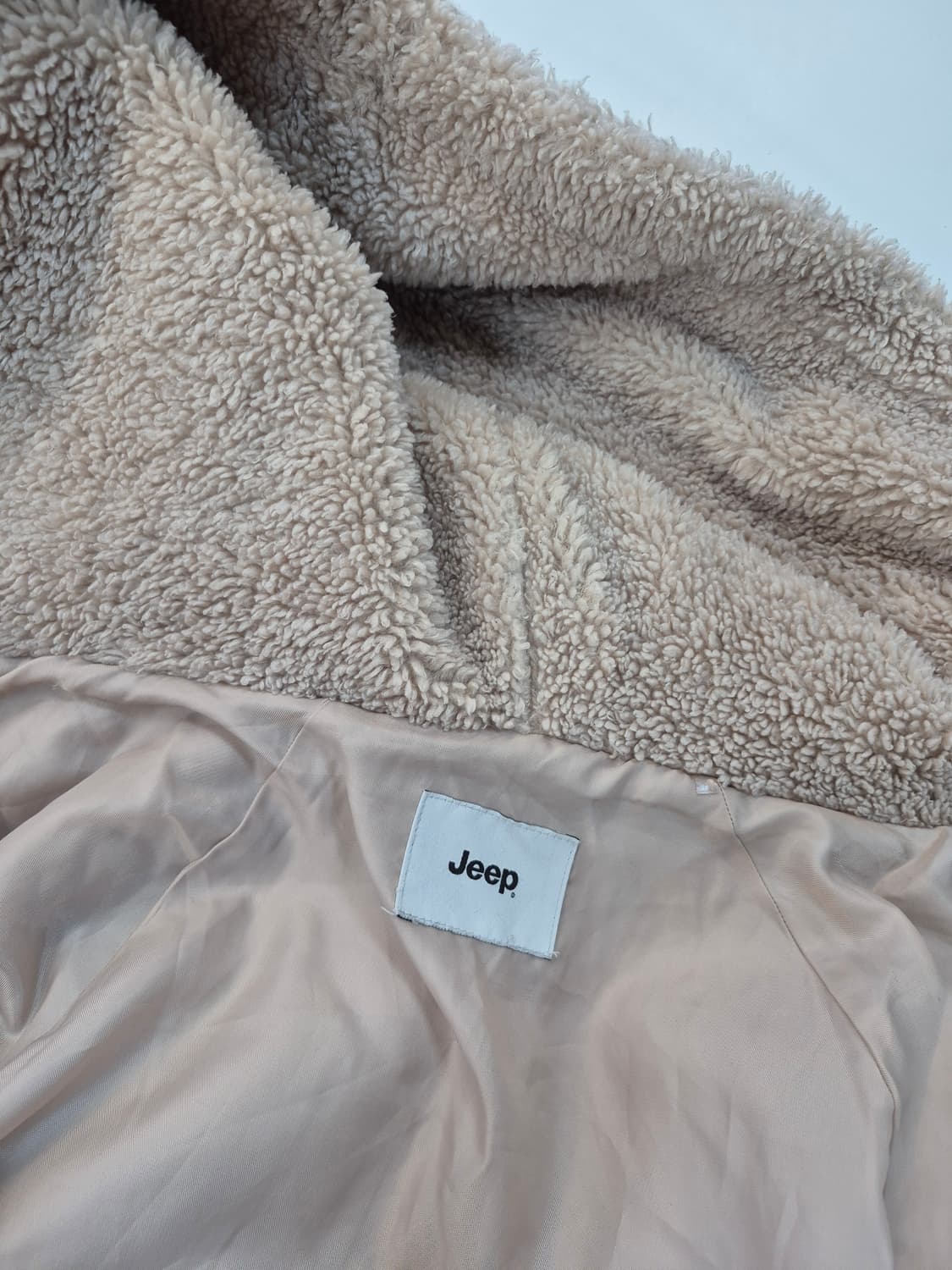 Jeep 베이지색 뽀글이 후드 집업 상품이미지8