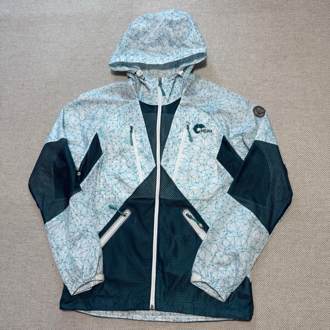 네파 패턴 경량 바람막이 상품이미지1