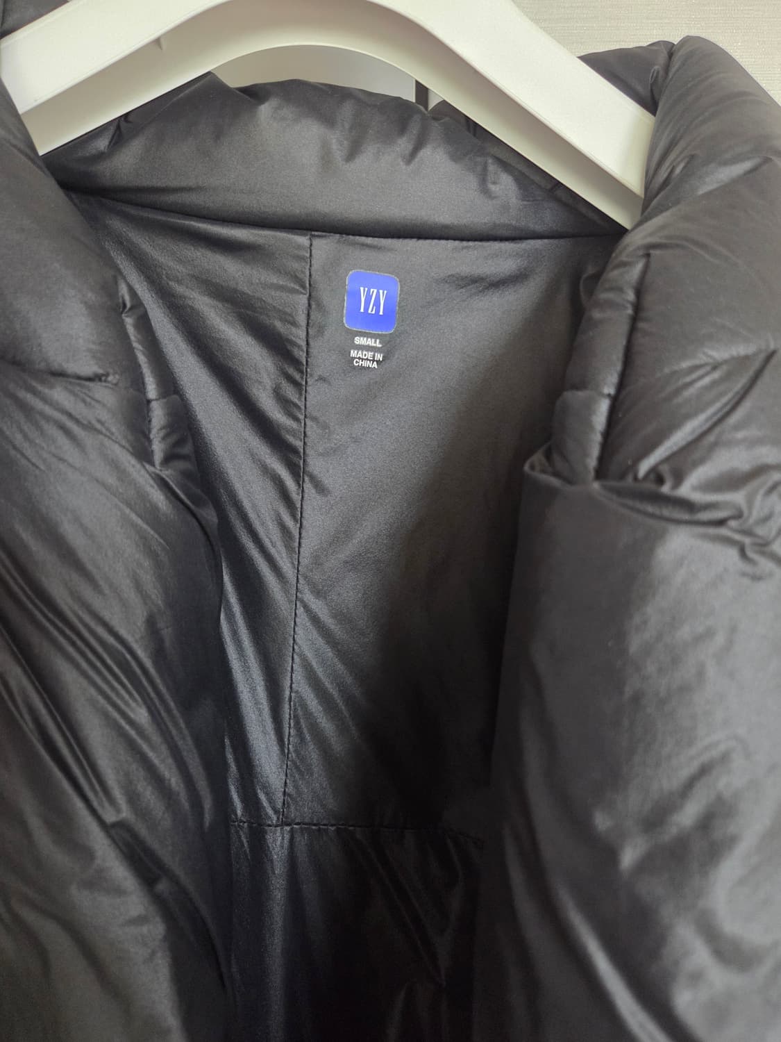 이지 갭 YZY 패딩 블랙 S사이즈 상품이미지2