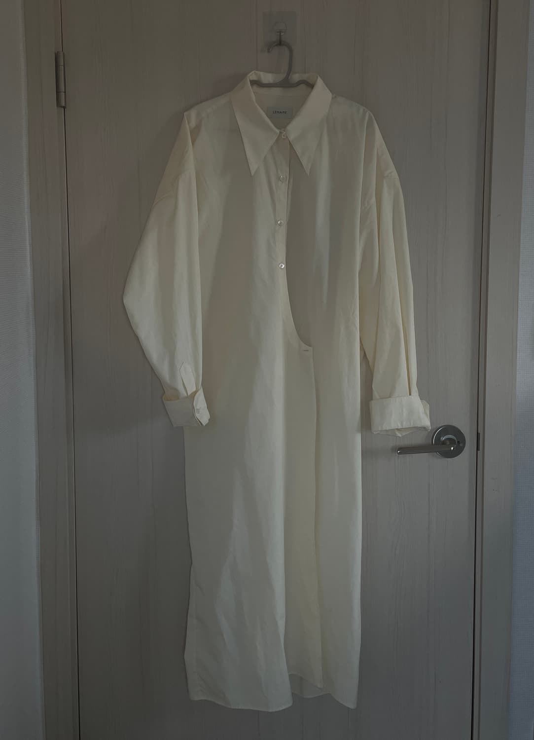 르메르 트위스트 셔츠 원피스  상품이미지1