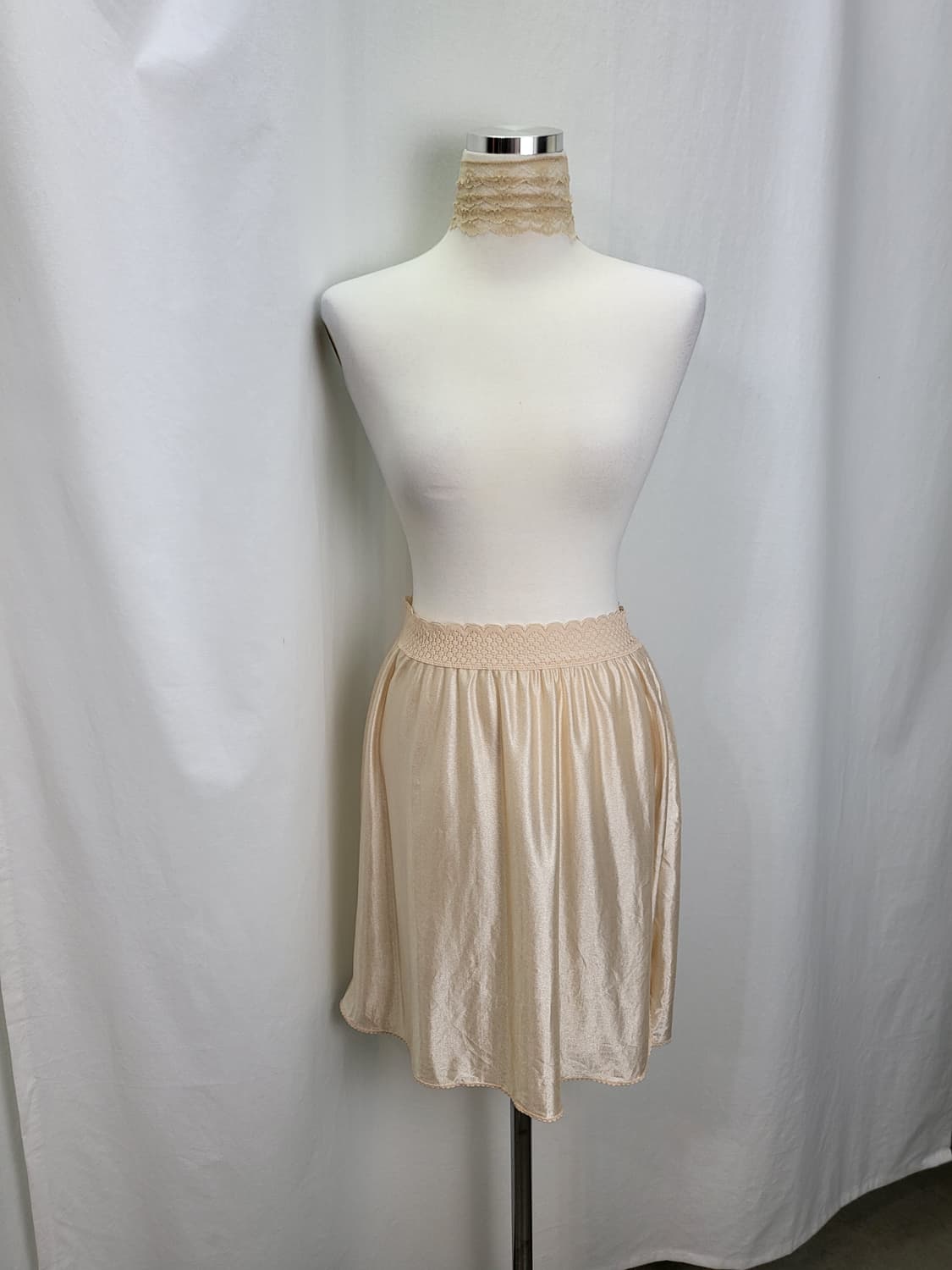 빈티지 글로시 하프 밴딩 슬립 스커트 상품이미지1