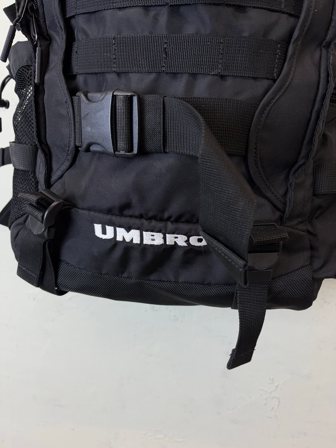 엄브로 댄커 백팩 블랙 상품이미지4