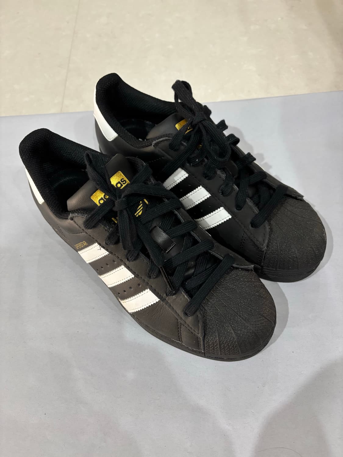 아디다스 슈퍼스타 검흰 240 상품이미지2