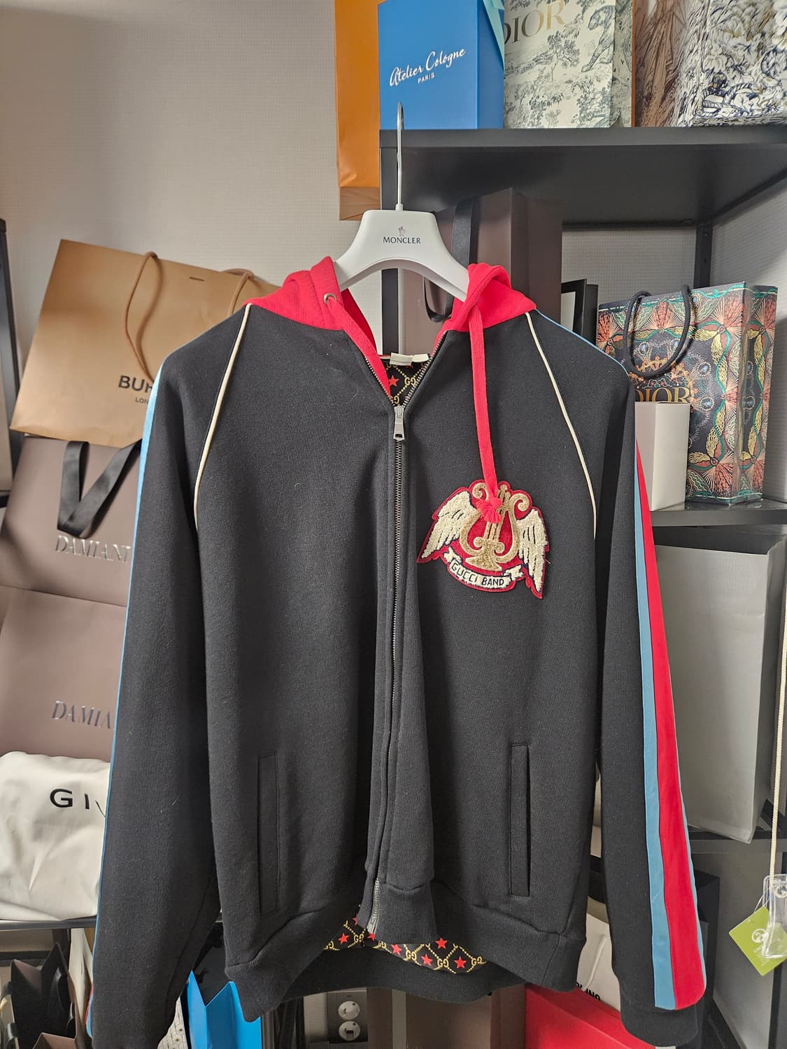 구찌 집업후드 점퍼 판매합니다. 상품이미지1