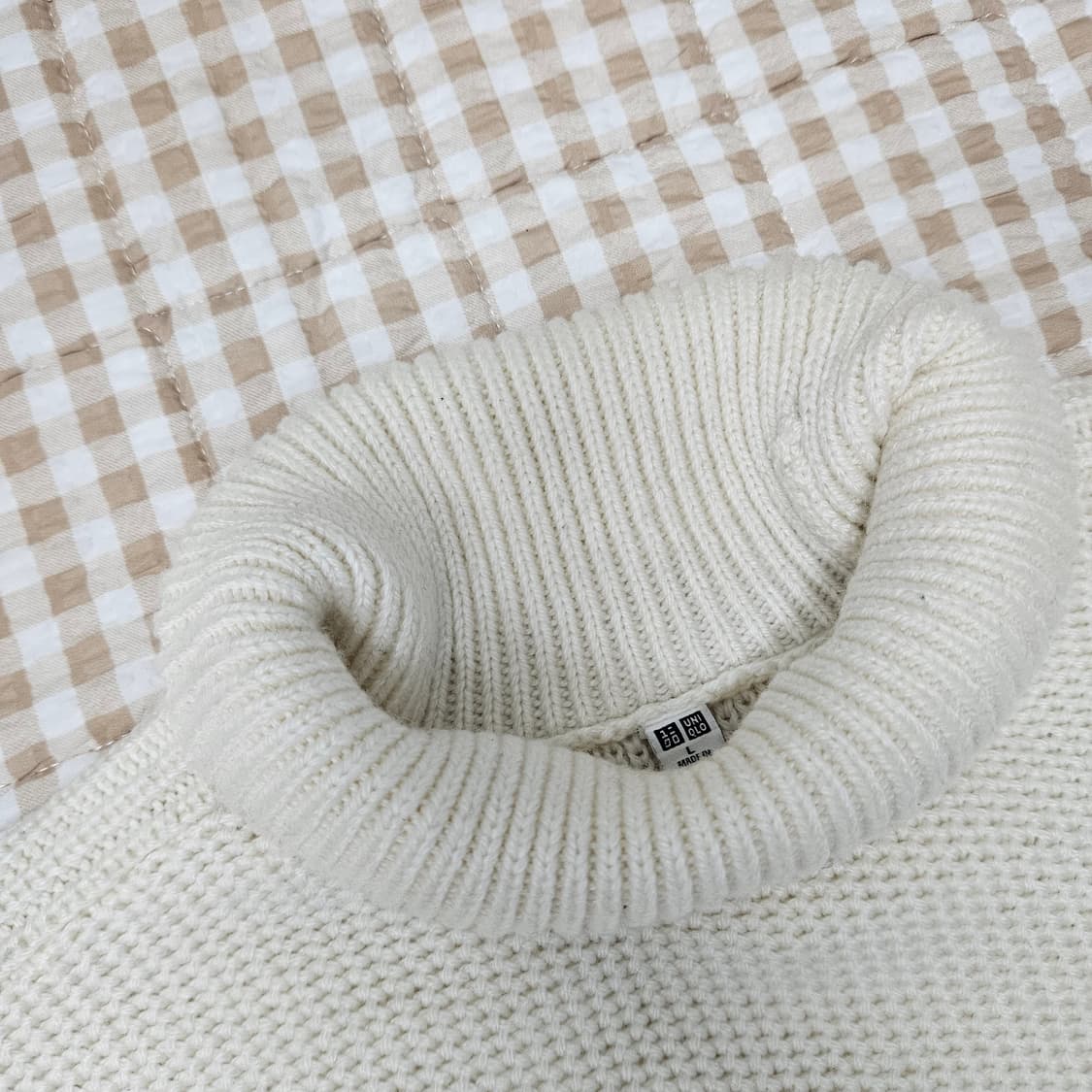 유니클로 터틀넥 니트 남자100 상품이미지2