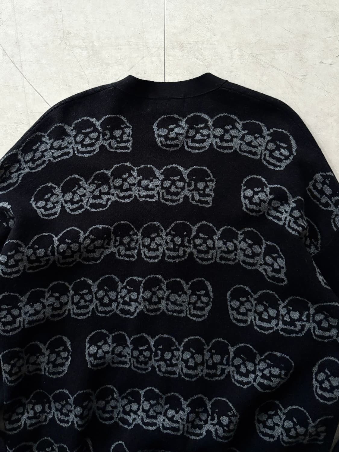 Back Skull Cardigan 상품이미지5