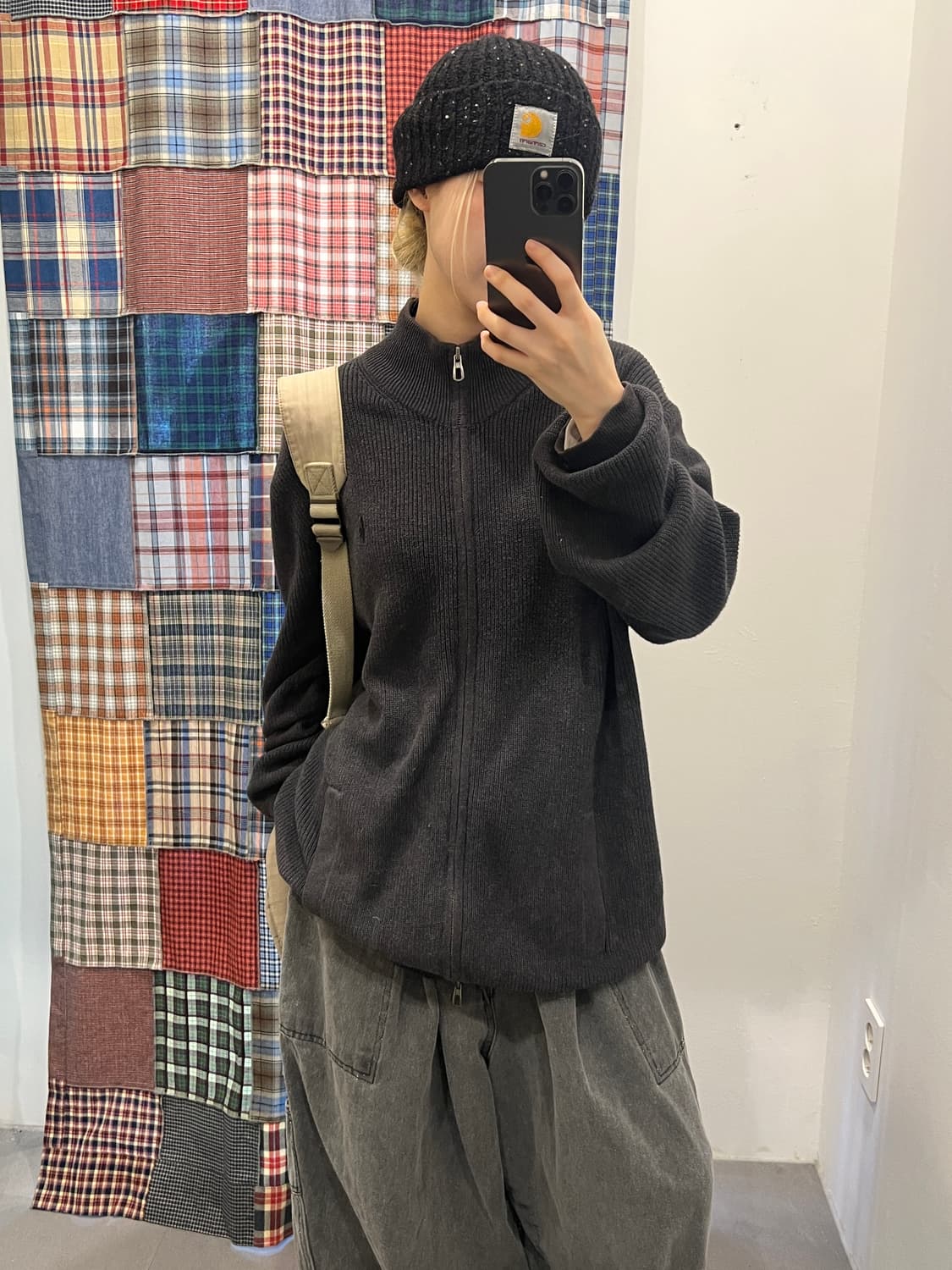 폴로 차콜 니트 집업 상품이미지3