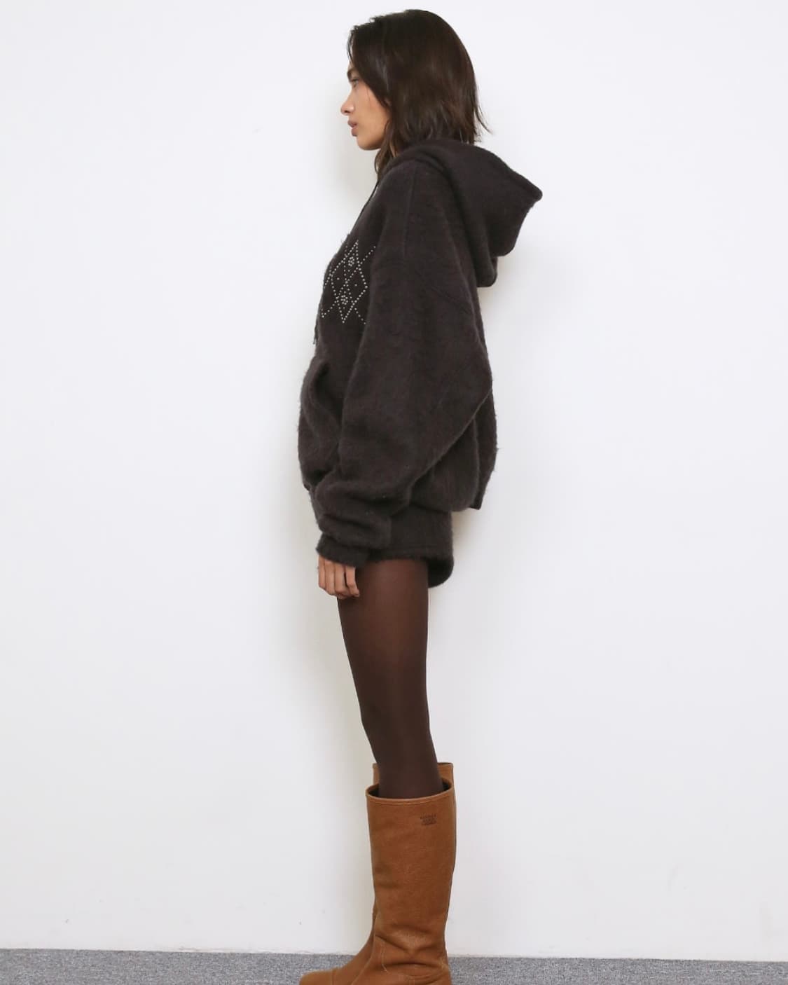 폴리수엠 FLUFFY ARGYLE STUDDED HOODIE_black 상품이미지4