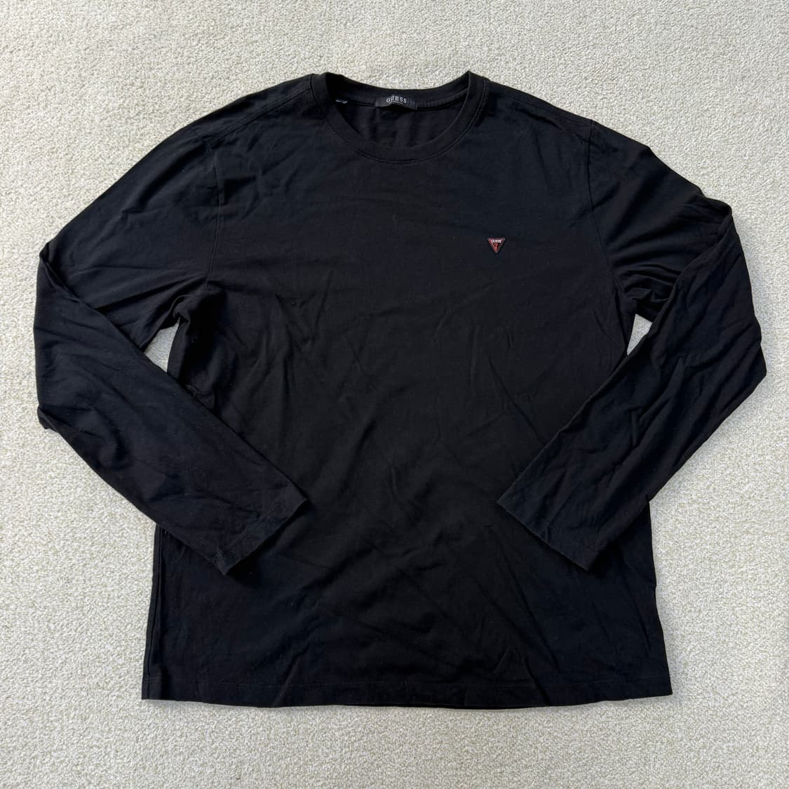 [XL] 게스 스몰패치 로고 블랙 긴팔티 1230T1 상품이미지1