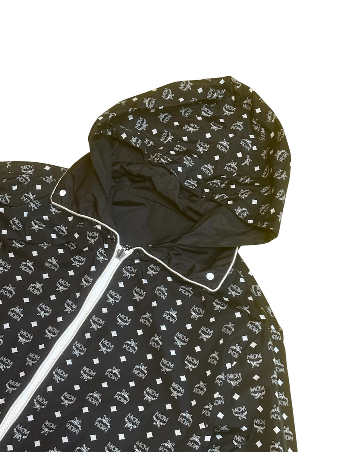 MCM 리버시블 윈드브레이커 (블랙 모노그램) 상품이미지7