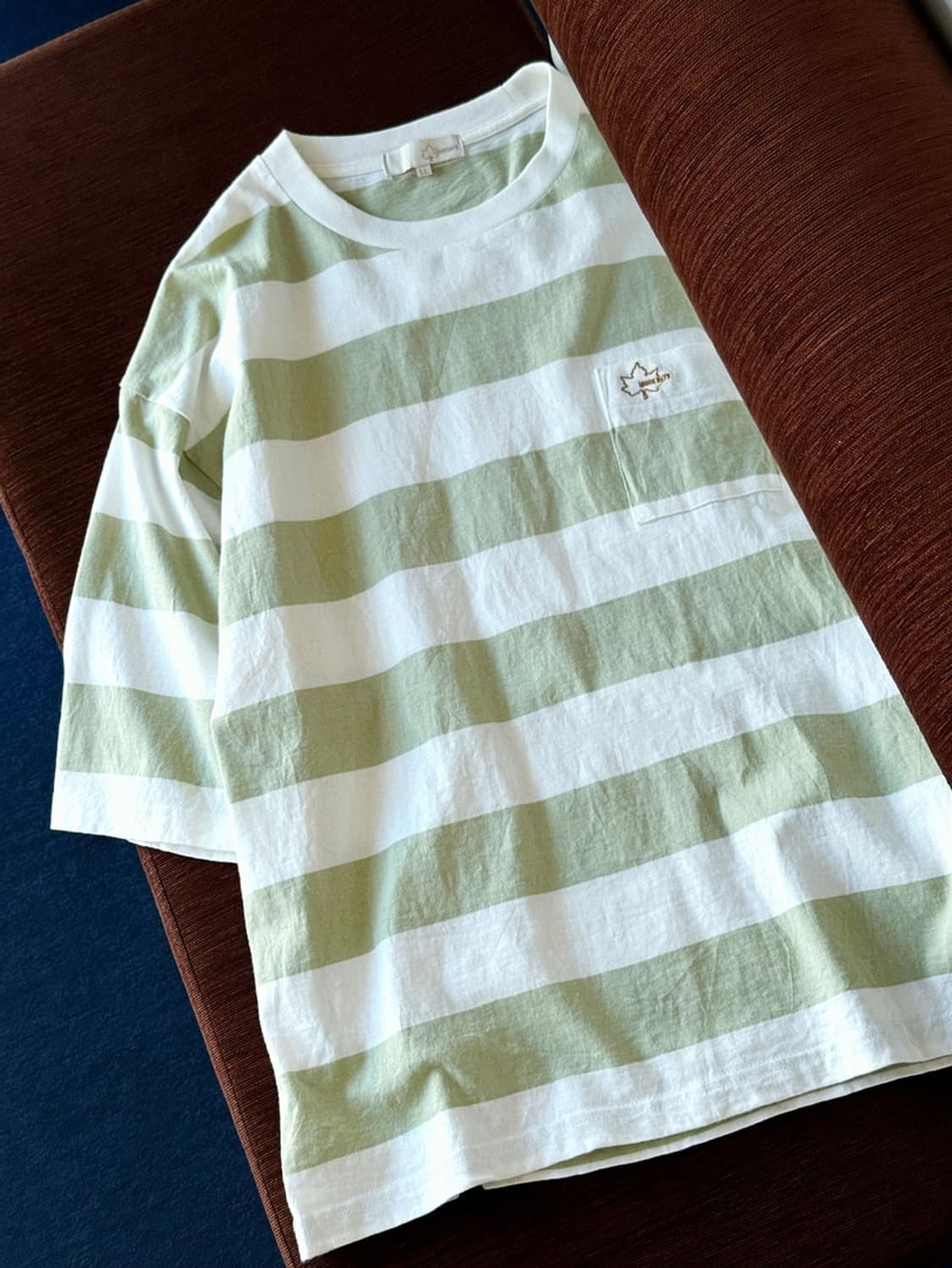 Design stitch border stripe over t-shirt 상품이미지3