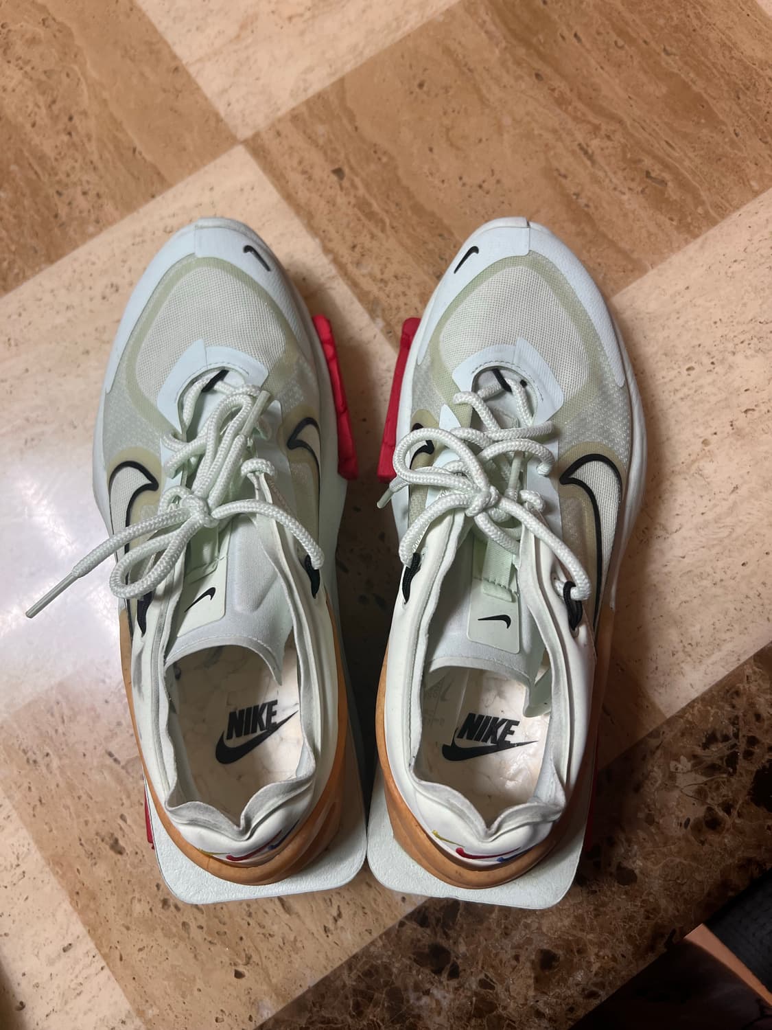 나이키 줌X 런닝화 상품이미지3