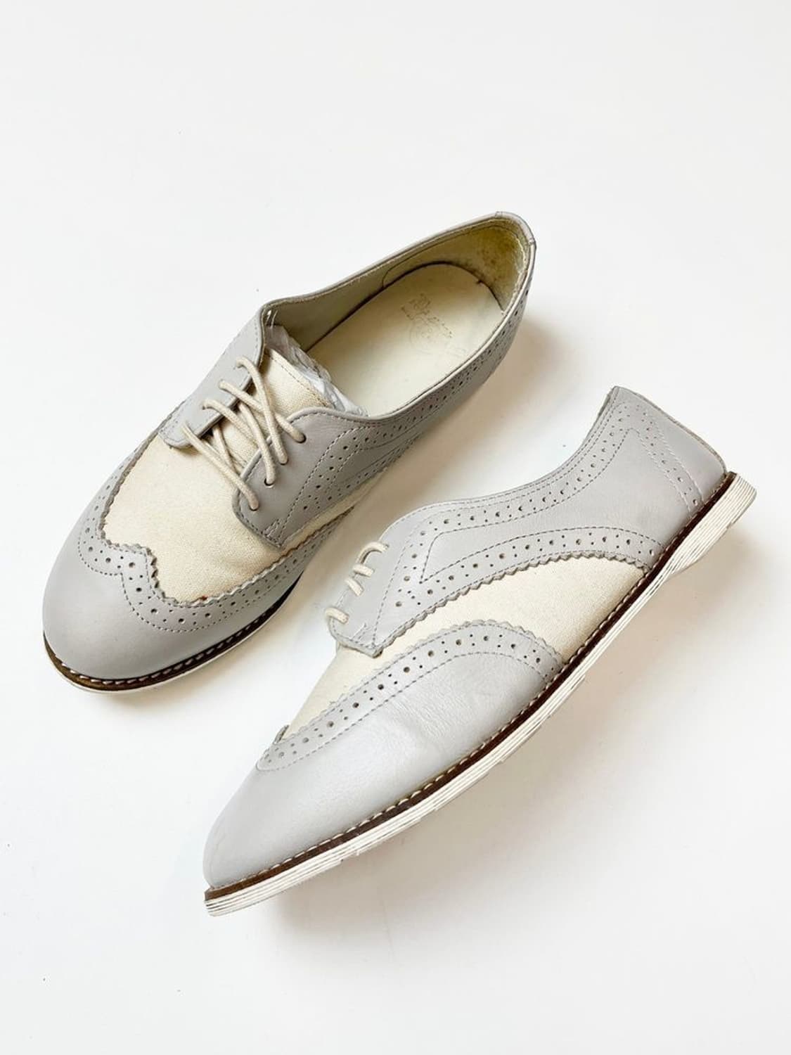 닥터마틴 폴리나 4홀 브로그 옥스퍼드 슈즈 A1486 상품이미지1