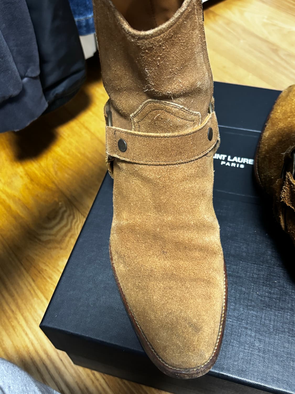 에디시즌 생로랑 하네스 부추 40사이즈 상품이미지2