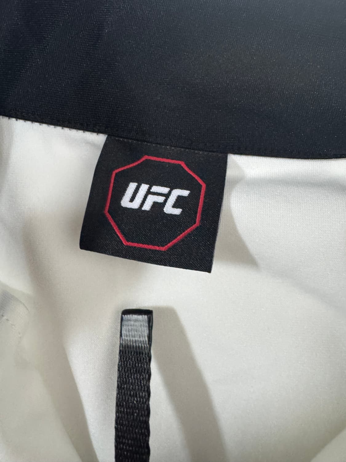 UFC 화이트 나일론 기능성 트레이닝 집업 져지 L 상품이미지3