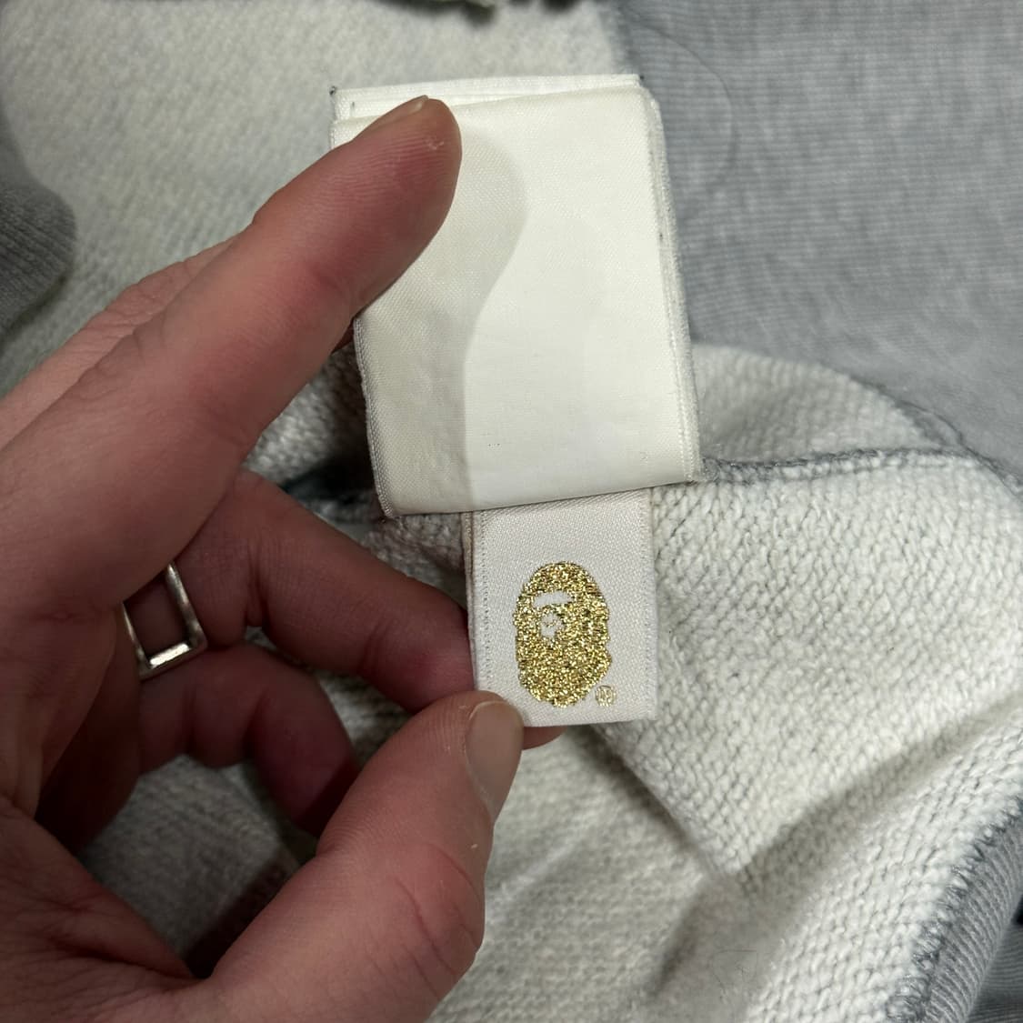 정품 베이프 23주년 한정판 라인 골드 카모 샤크 풀 집업 후디 상품이미지10