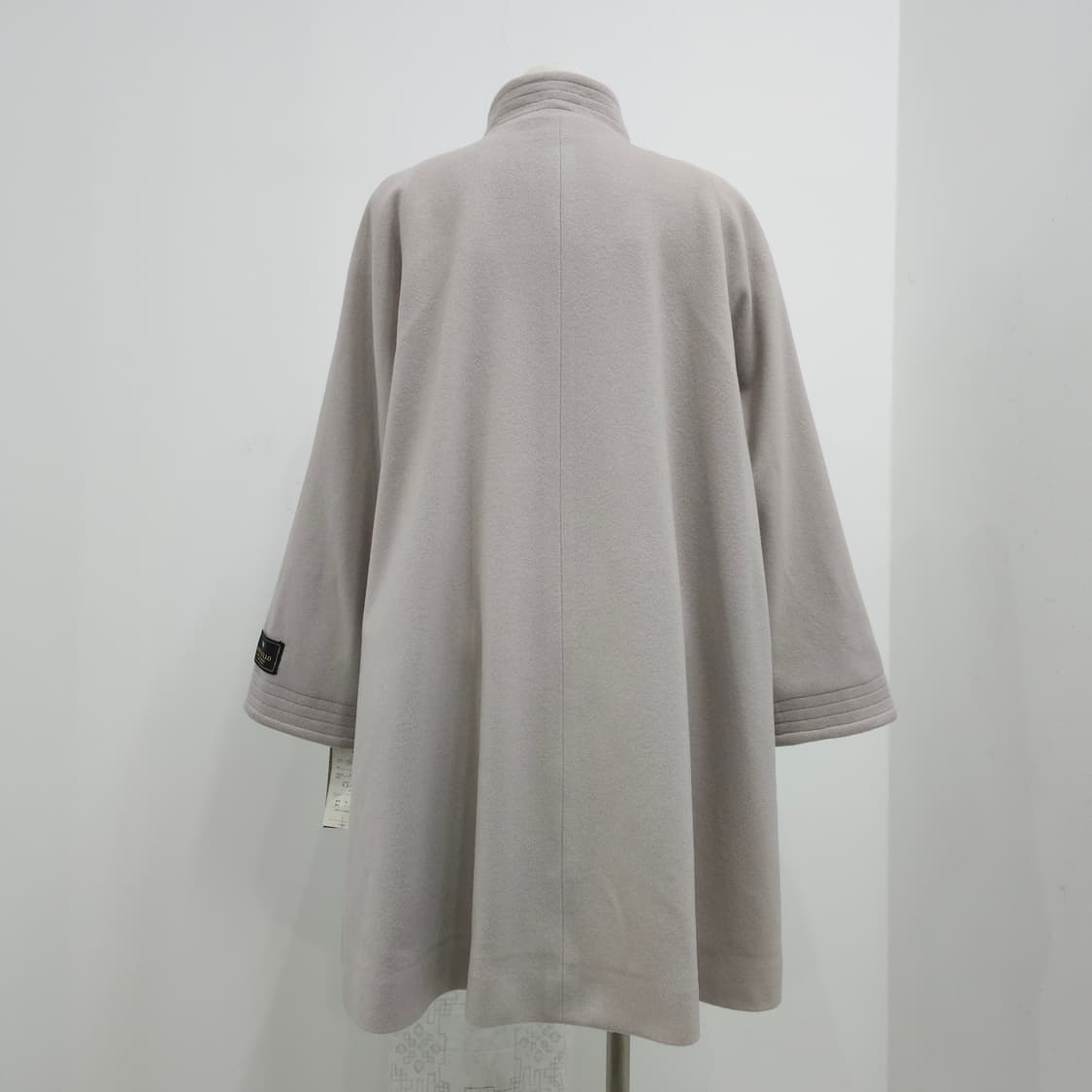이태리 원단 캐시미어100% A라인 연보라그레이 코트 상품이미지3