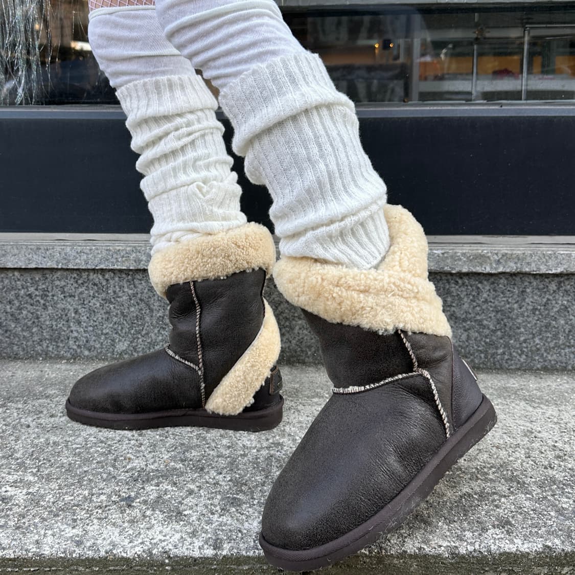 00s 쿨라부라 숏 시어링 앤 스웨이드 어그 부츠 상품이미지8