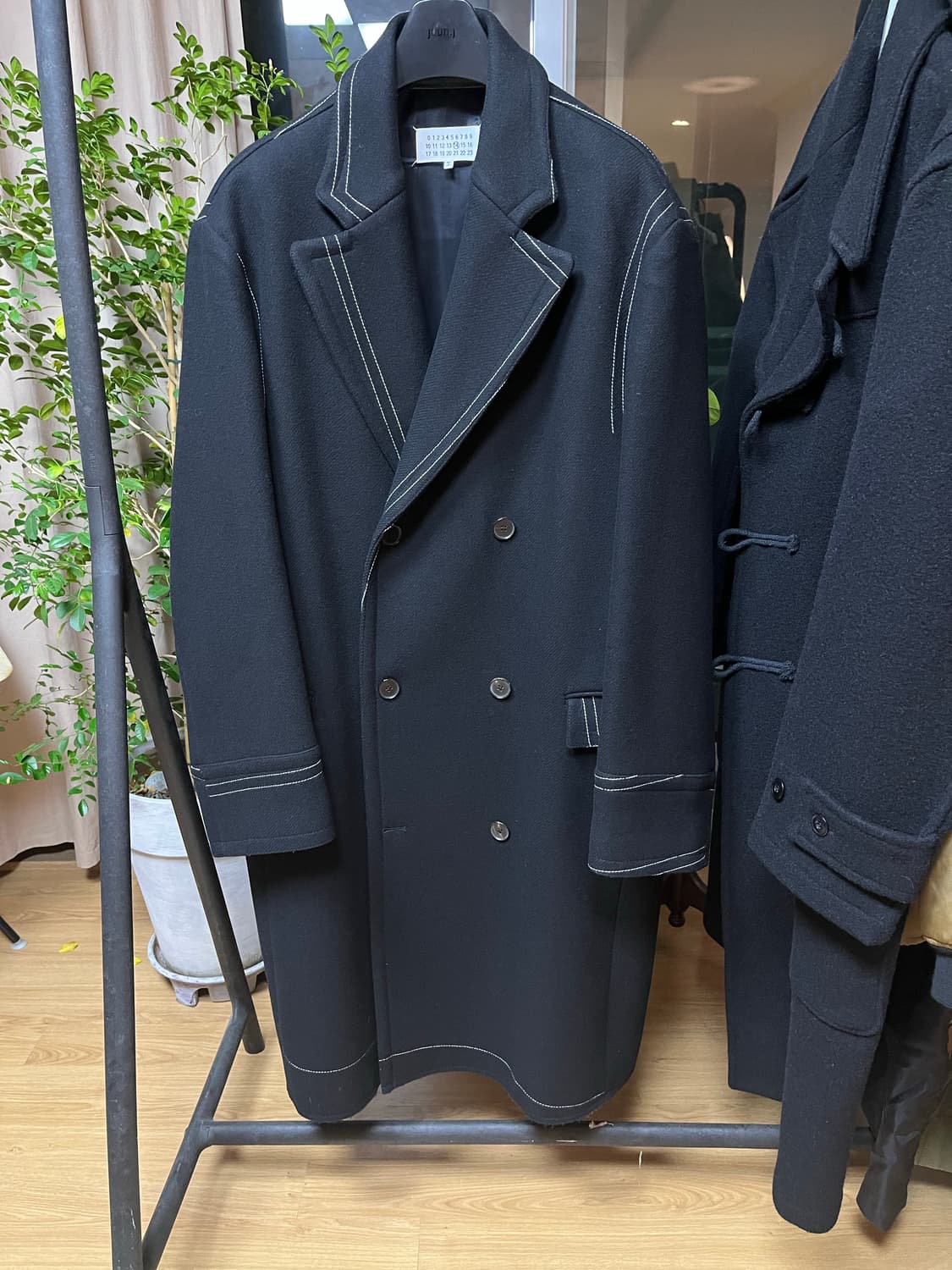 메종 마르지엘라 블랙 코트 48 상품이미지1