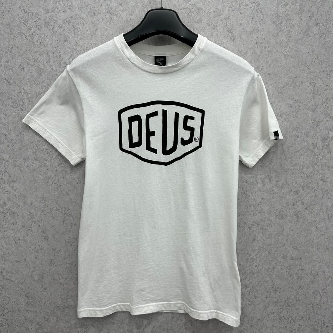 90 데우스 남자 반팔 티셔츠 상품이미지1