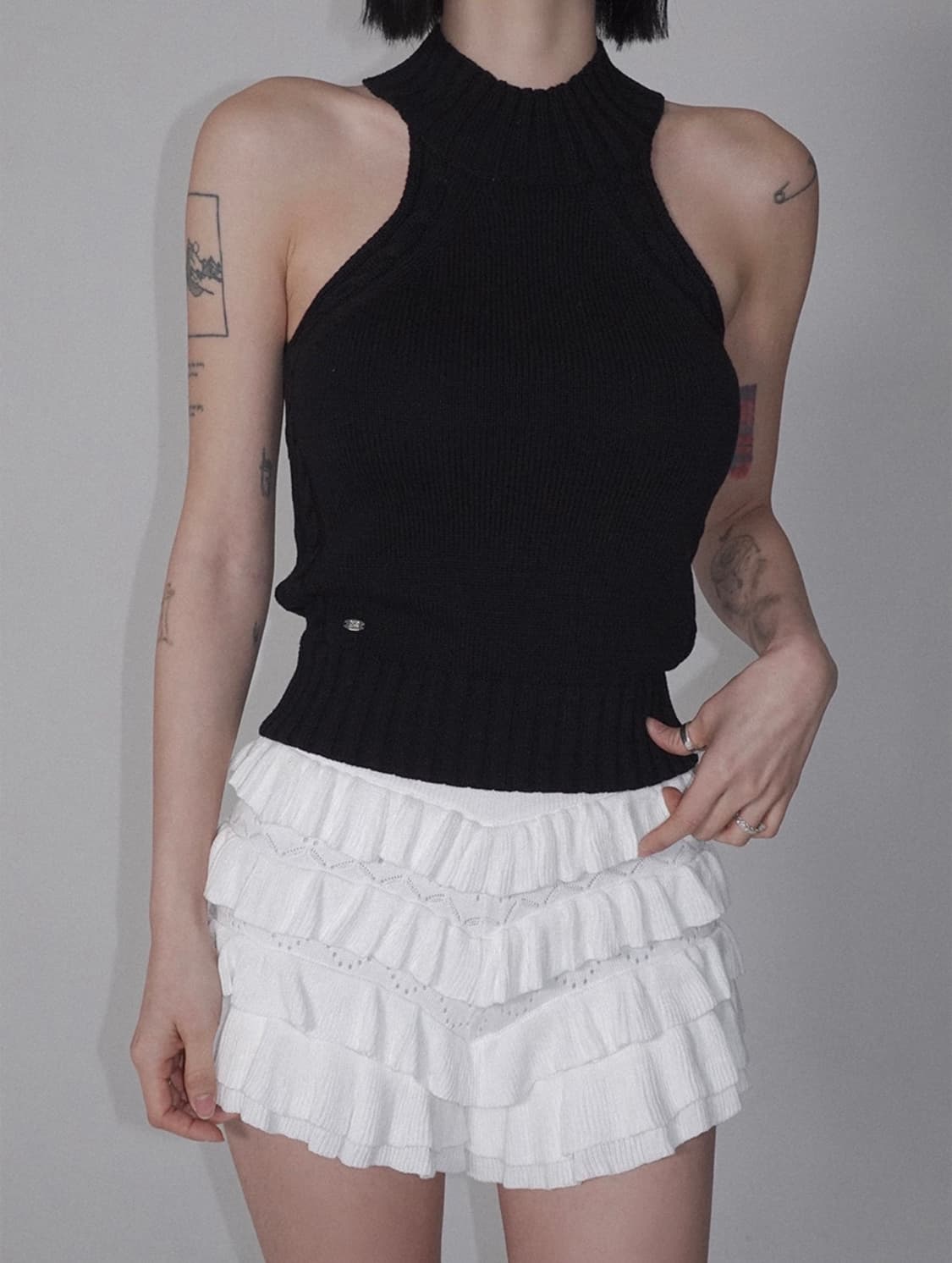 (새상품) 페일제이드 코튼 홀터넥 니트 탱크 탑 블랙 1사이즈 상품이미지3