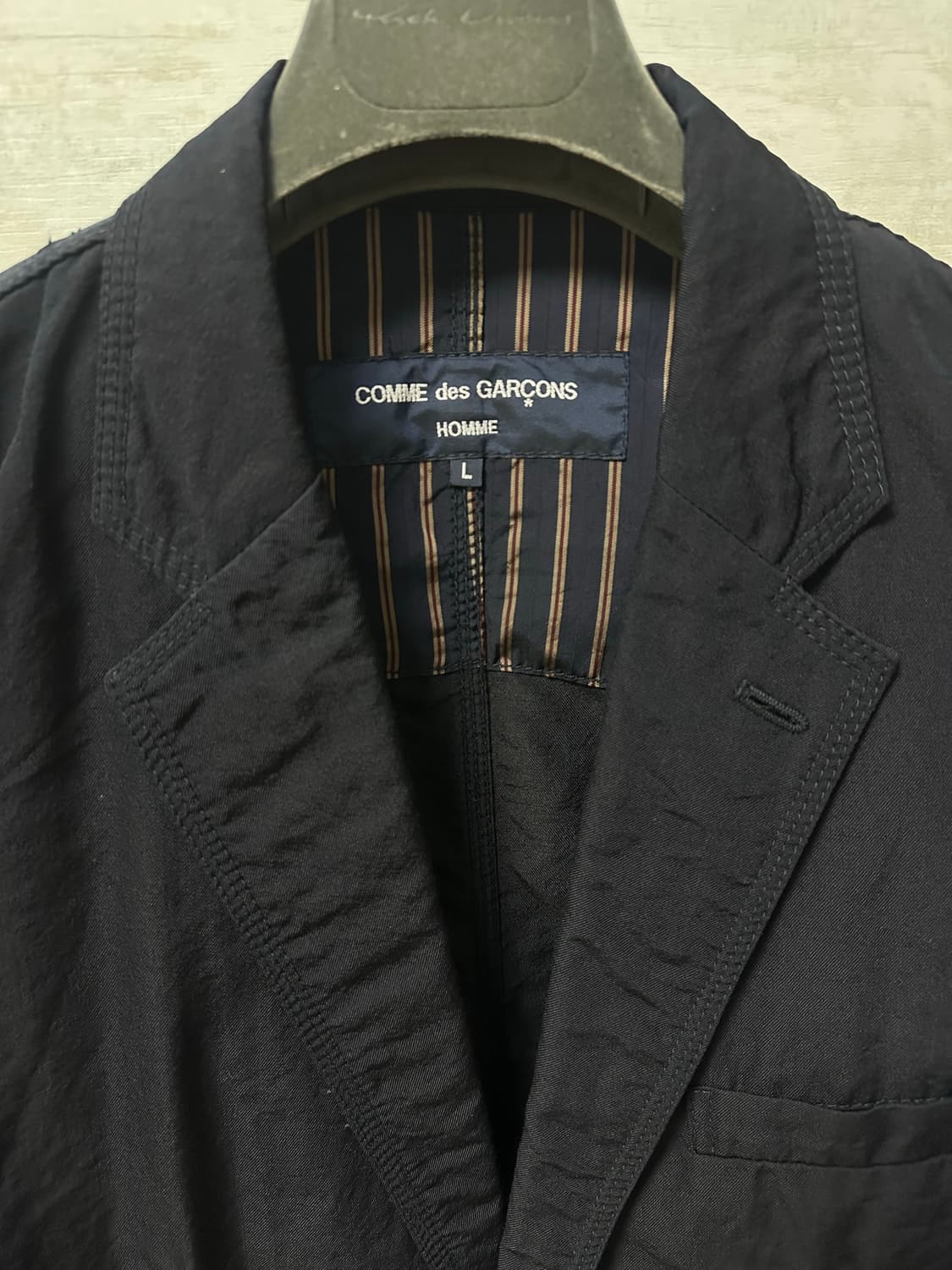 꼼데가르송 옴므 투버튼 세미 오버 블레이저 L  상품이미지2