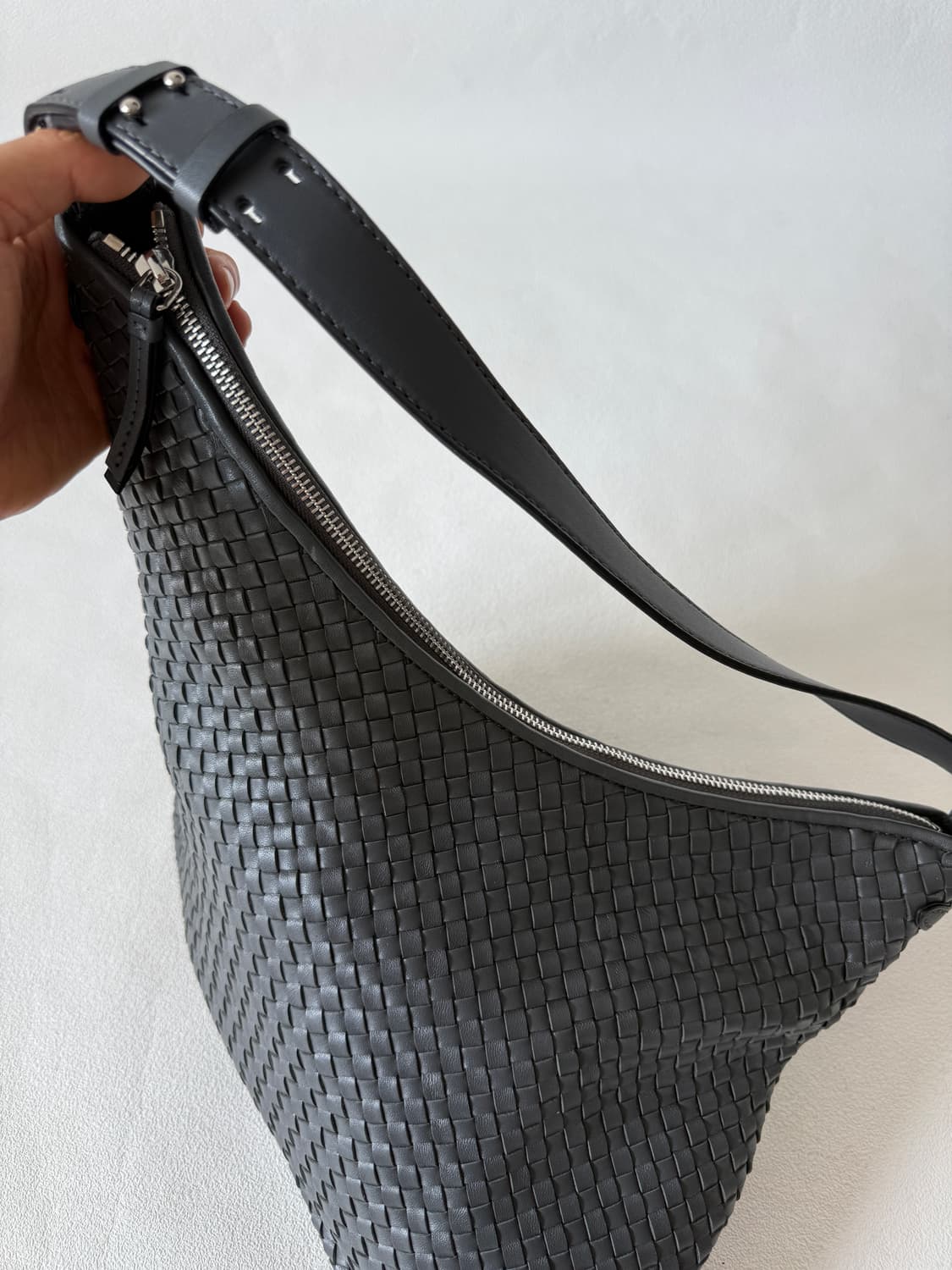 앤 클라인(ANNE KLEIN) 위밍 숄더백 상품이미지5