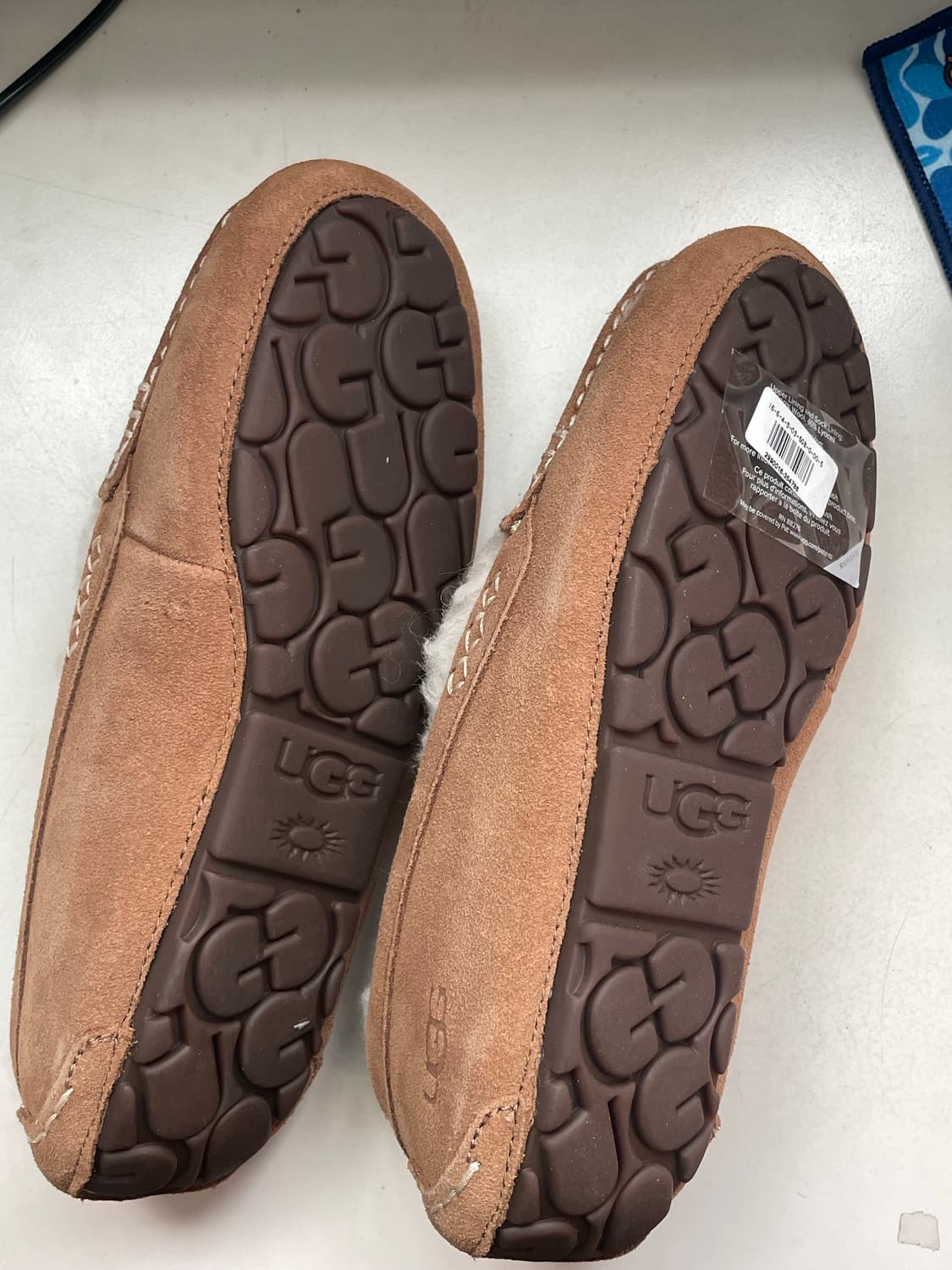 어그 UGG 실키 스웨이드 여성 앤슬리 로퍼 상품이미지3